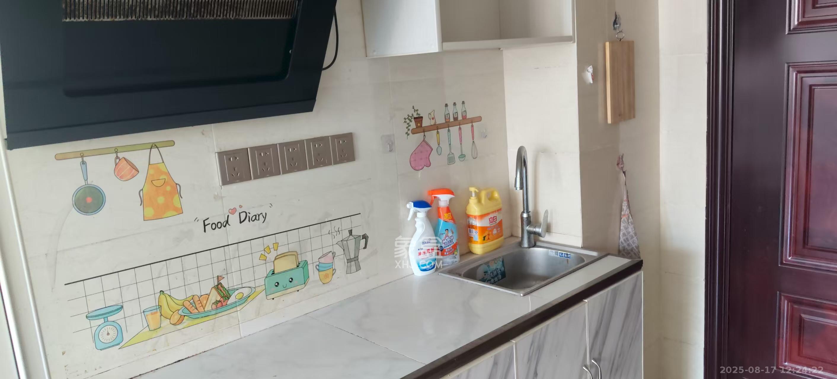 明大佳园 1室1厅1卫 1600.0元/月 明大佳园 1室1厅1卫 1600.0元/月室内图