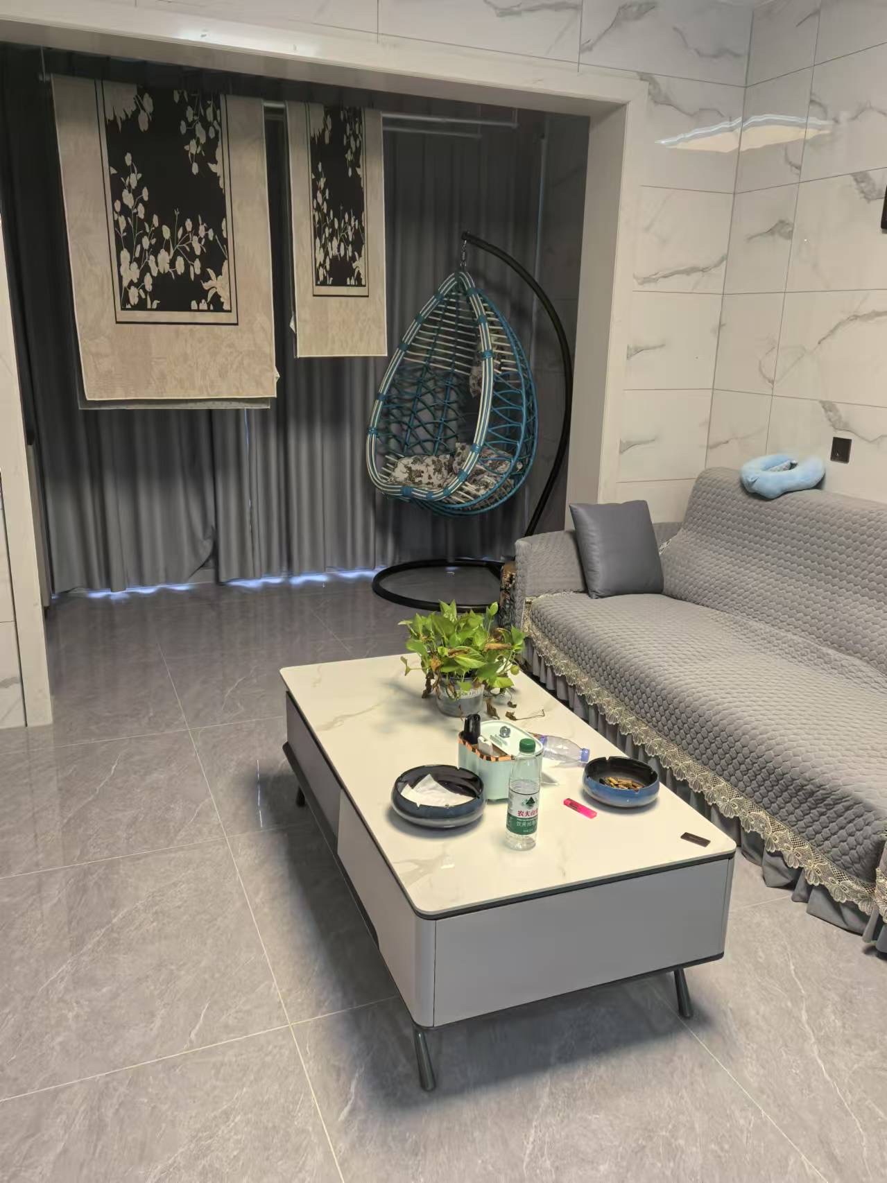 互助小区电梯房 2室0厅0卫 1600.0元/月 互助小区电梯房 2室0厅0卫 1600.0元/月室内图