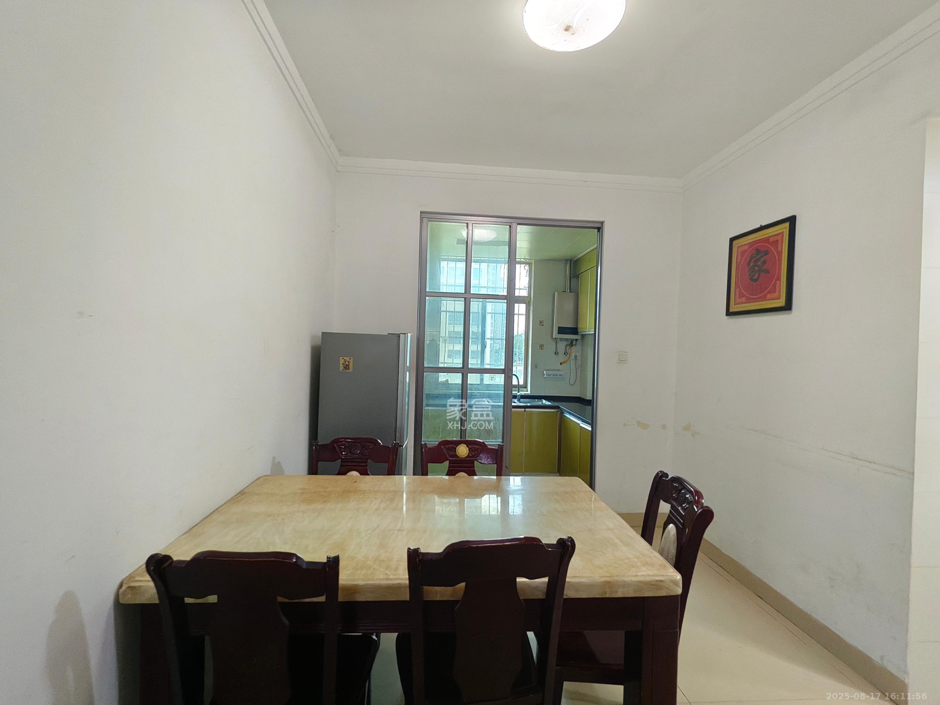 金桂小区一期 1室2厅1卫 1700.0元/月 金桂小区一期 1室2厅1卫 1700.0元/月室内图