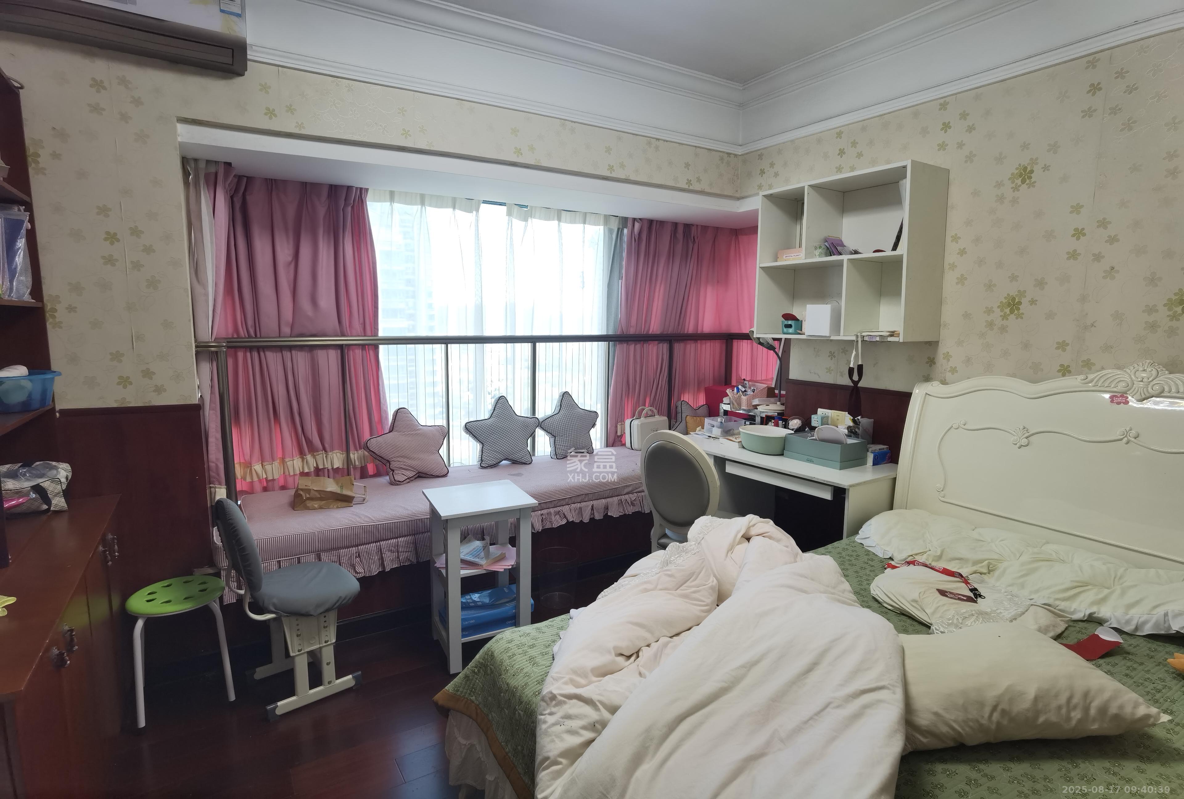 恒大华府  4室2厅2卫    4200.0元/月 恒大华府  4室2厅2卫    4200.0元/月室内图