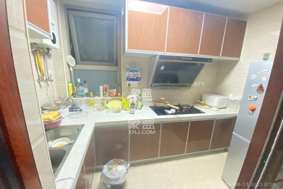 怡海星城 1室1厅1卫 1400.0元/月 怡海星城 1室1厅1卫 1400.0元/月室内图