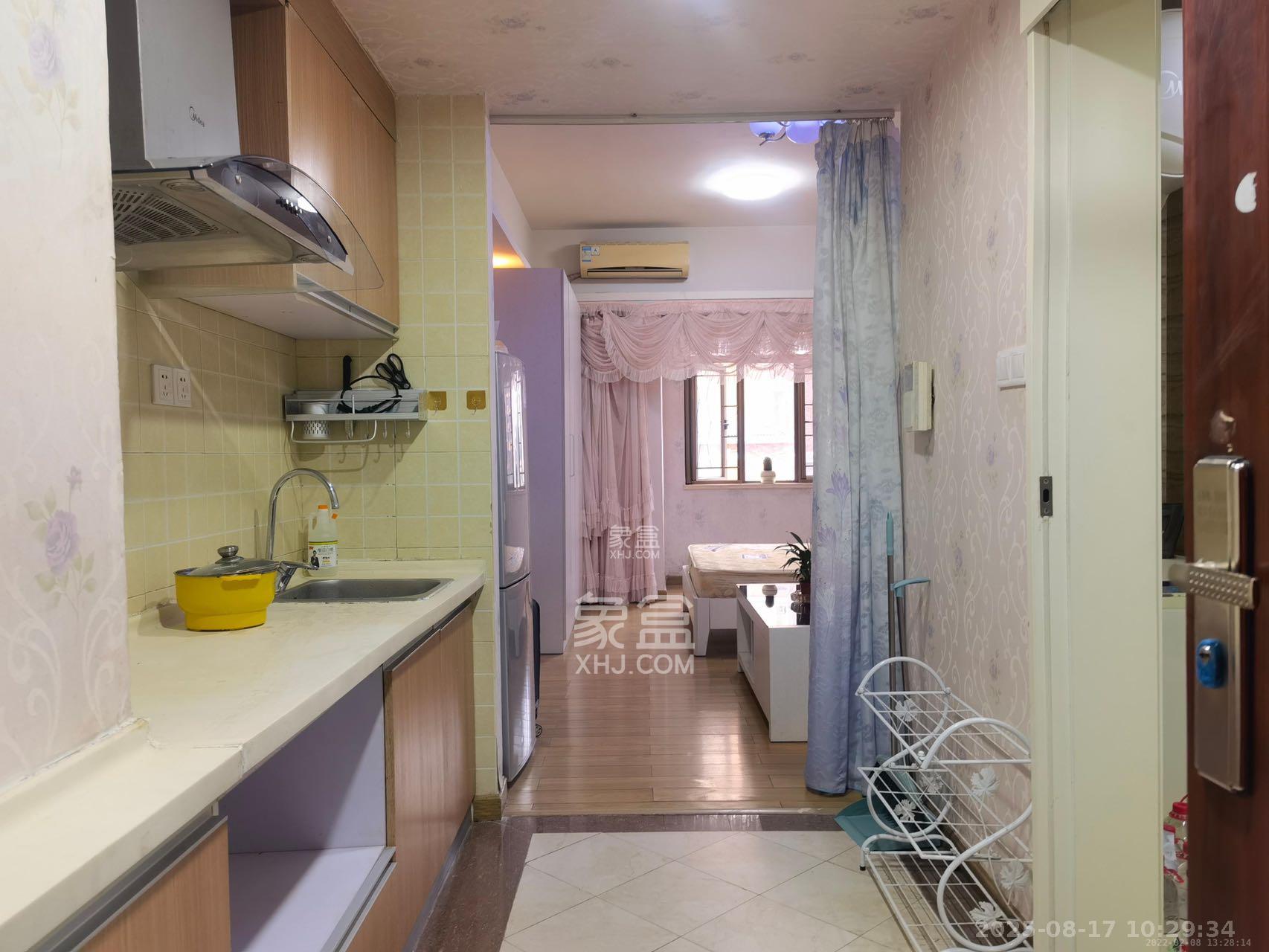 米兰春天  1室1厅1卫    1100.0元/月室内图