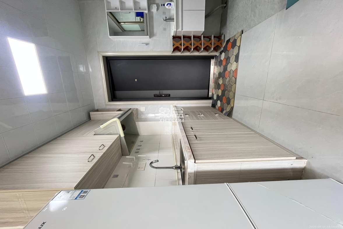 通华天都 1室1厅1卫 1700.0元/月 通华天都 1室1厅1卫 1700.0元/月室内图