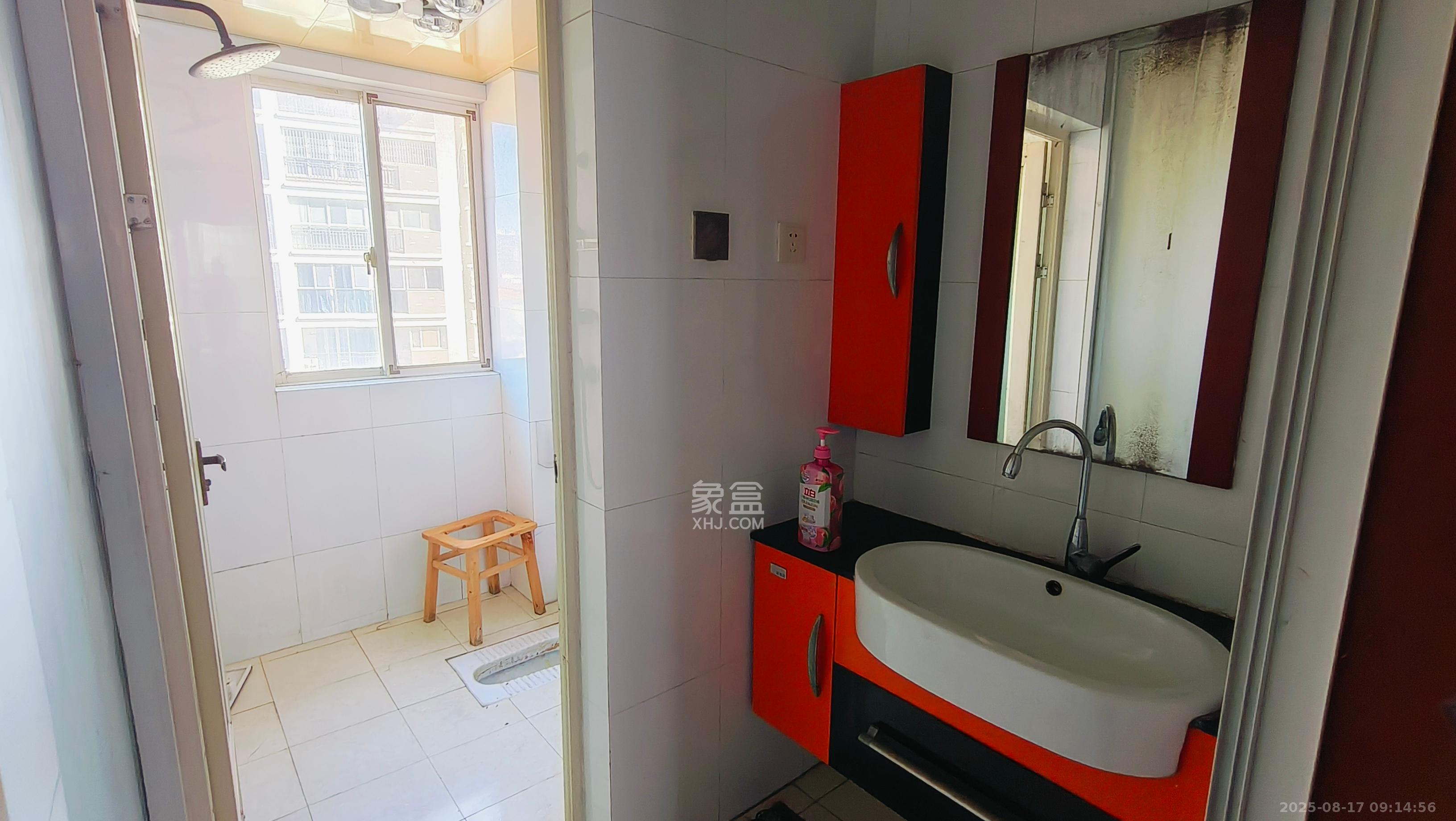 星城雅郡 3室2厅2卫 1800.0元/月 星城雅郡 3室2厅2卫 1800.0元/月室内图