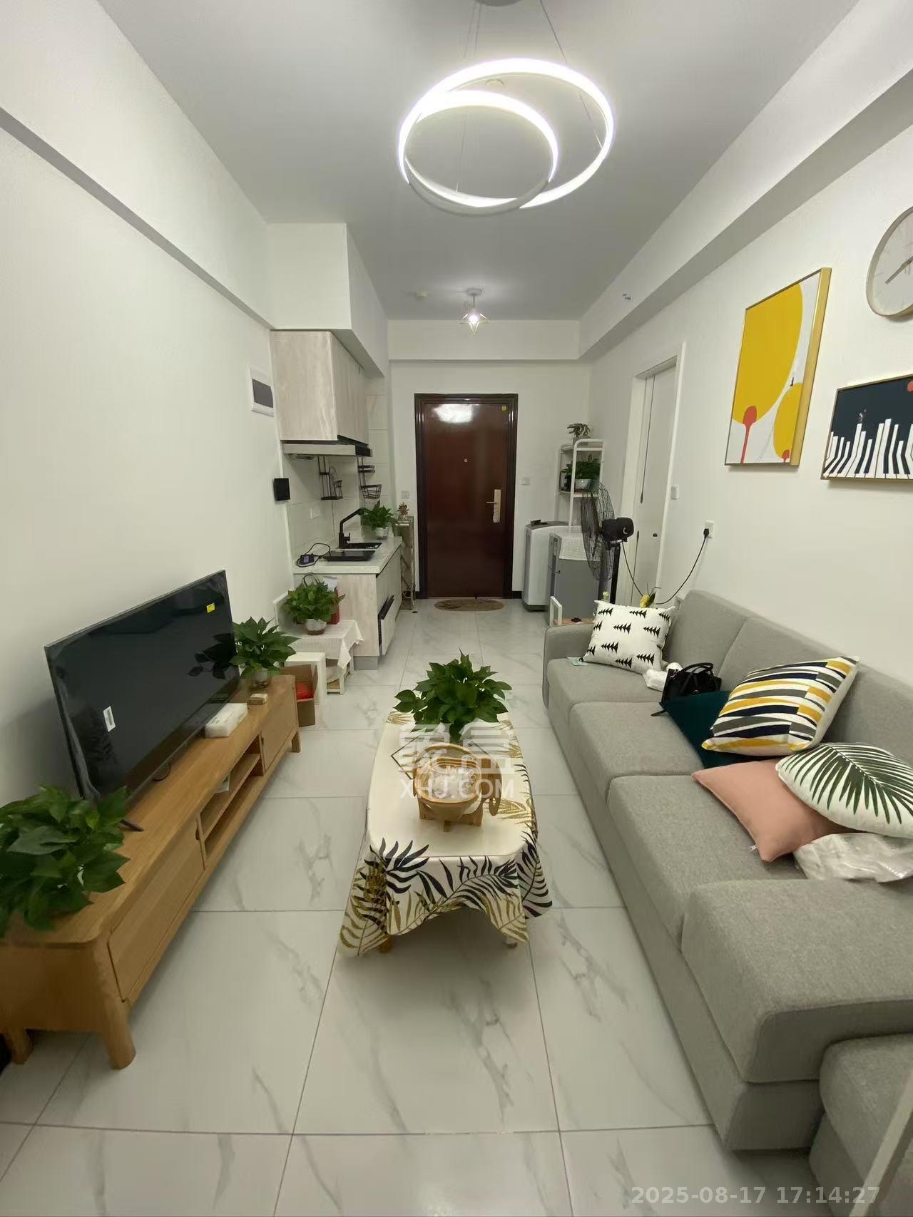 复地星光天地 1室0厅0卫 2400.0元/月 复地星光天地 1室0厅0卫 2400.0元/月室内图