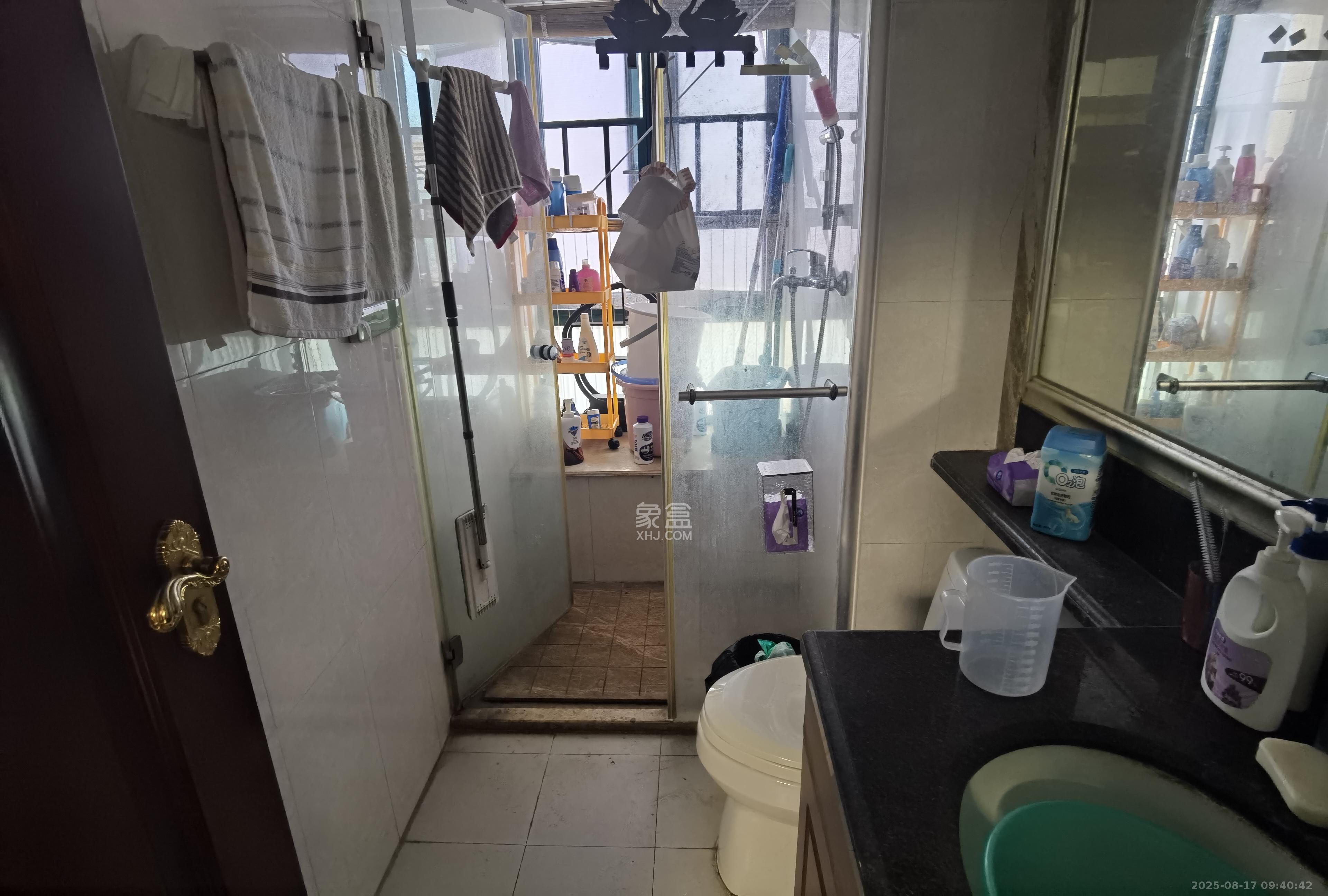 恒大华府  4室2厅2卫    4200.0元/月 恒大华府  4室2厅2卫    4200.0元/月室内图