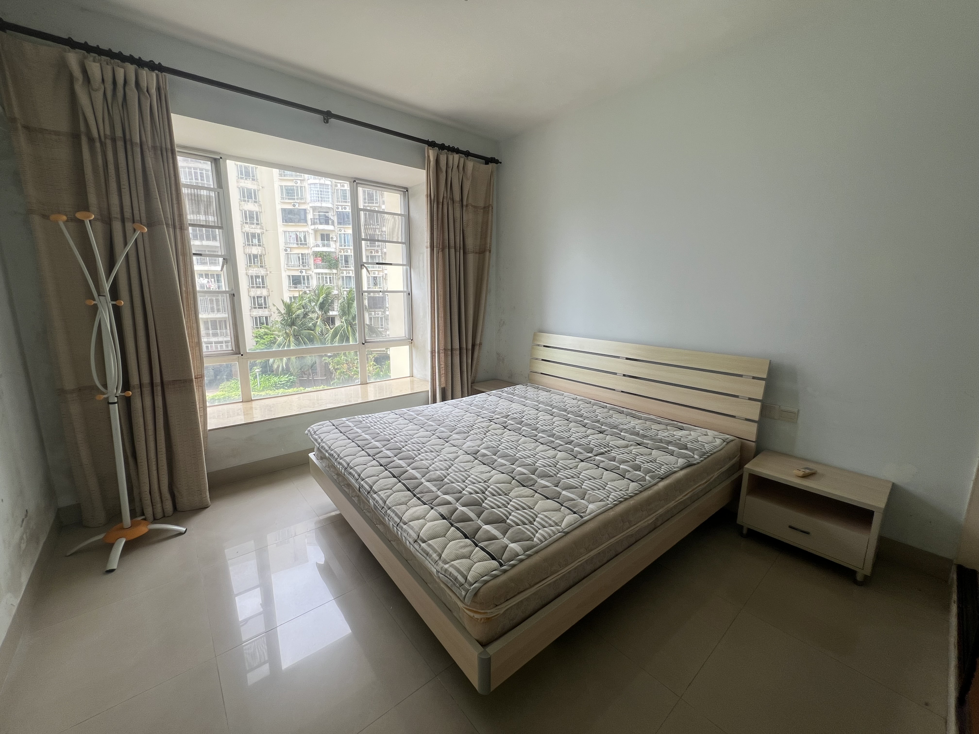 耀江花园  3室2厅2卫    2800.0元/月室内图