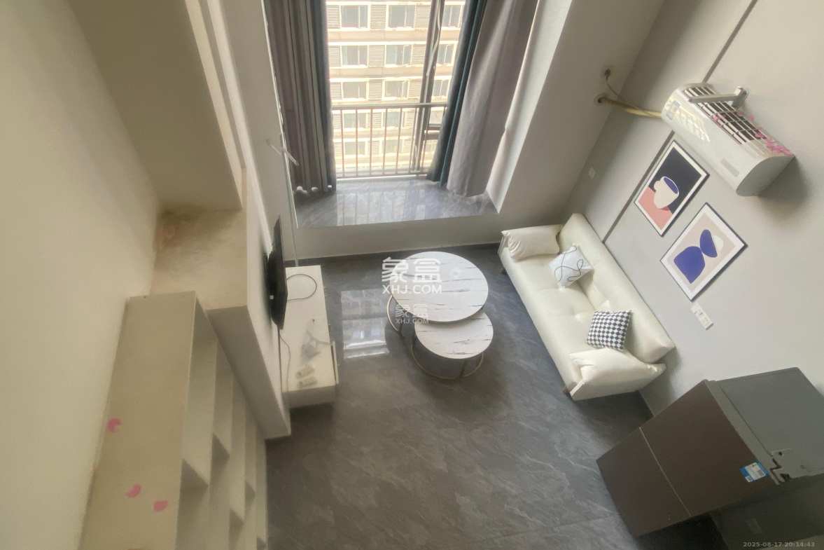 佳兆业云顶都汇 2室1厅1卫 2200.0元/月 佳兆业云顶都汇 2室1厅1卫 2200.0元/月室内图