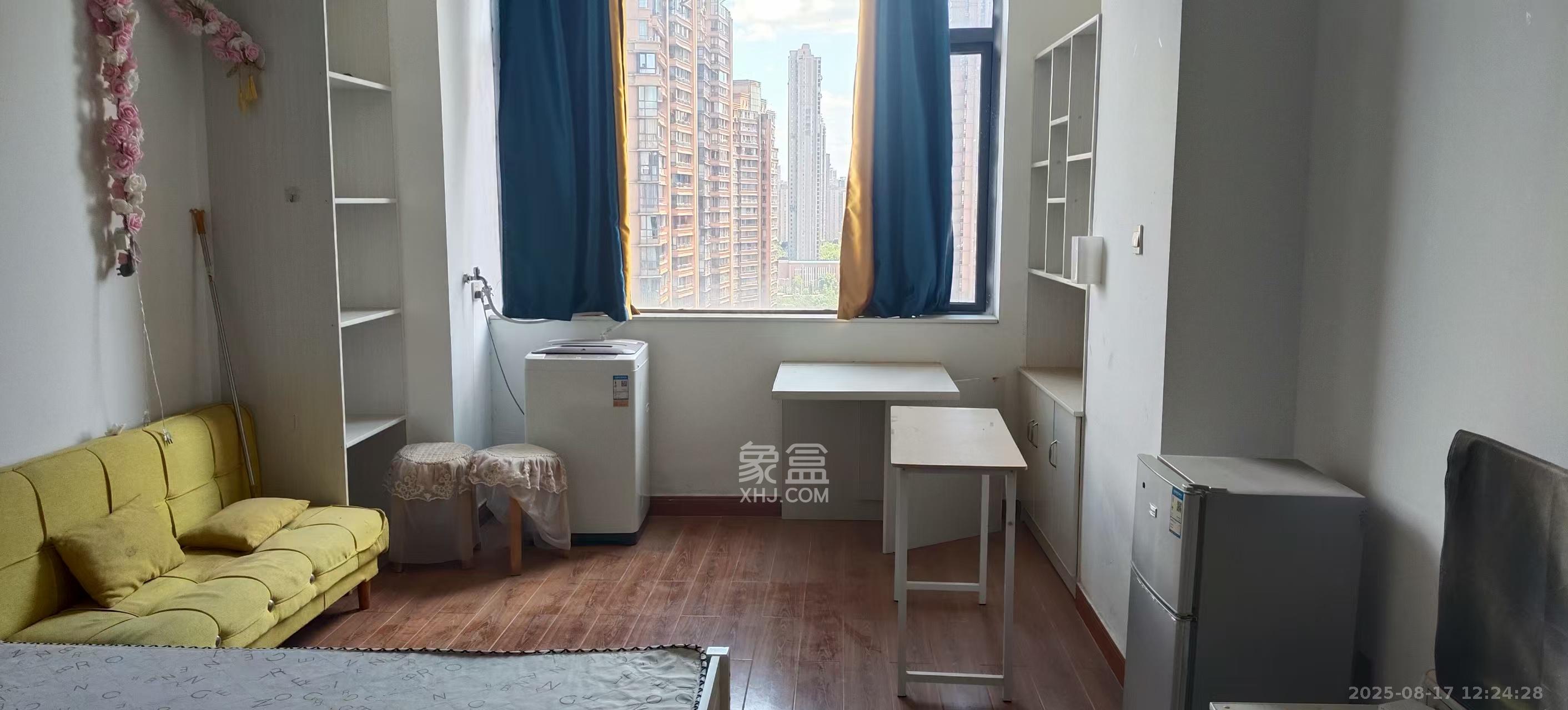 明大佳园 1室1厅1卫 1600.0元/月 明大佳园 1室1厅1卫 1600.0元/月室内图