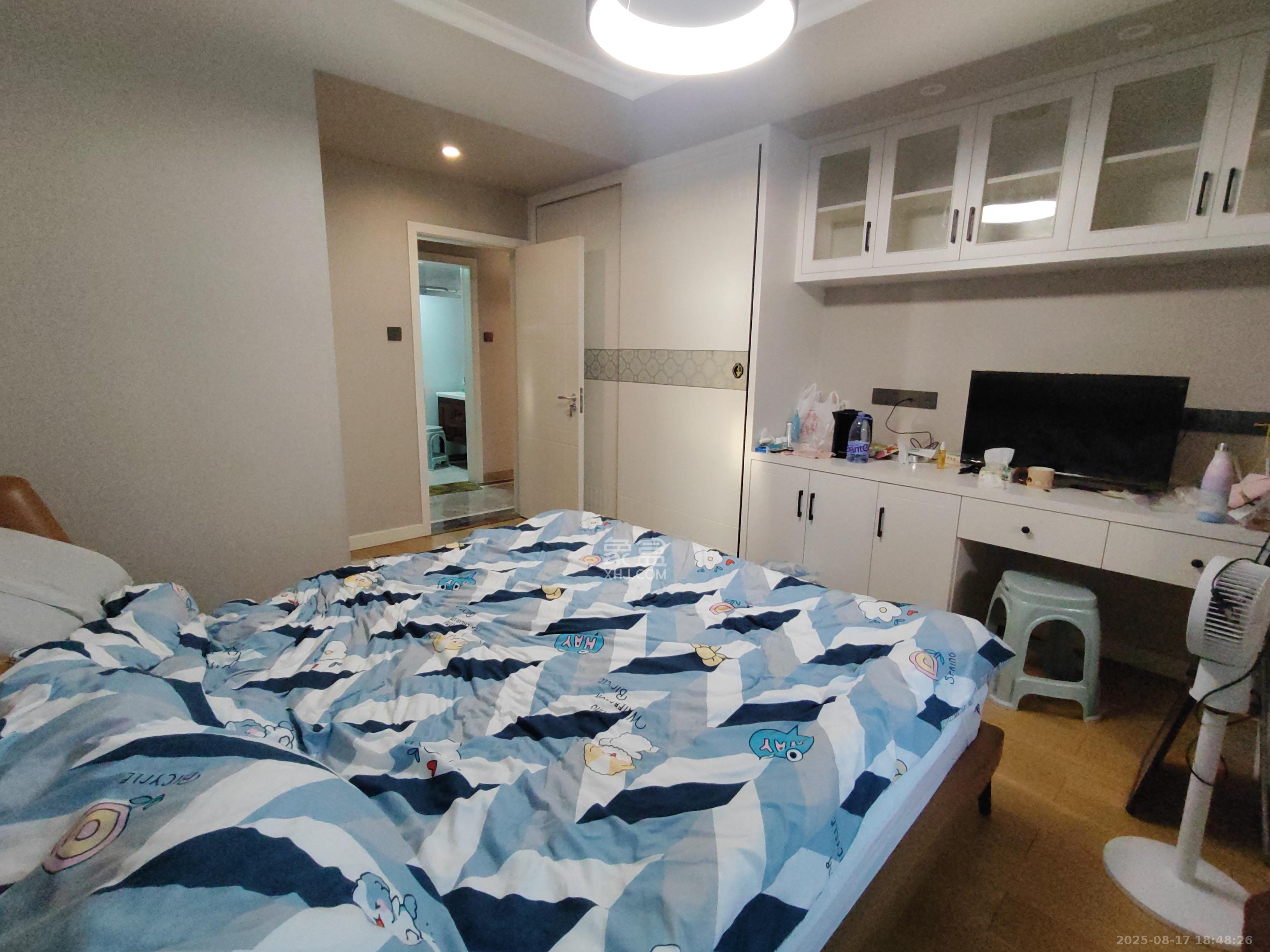江山帝景哈佛  3室2厅2卫   2700.00元/月室内图