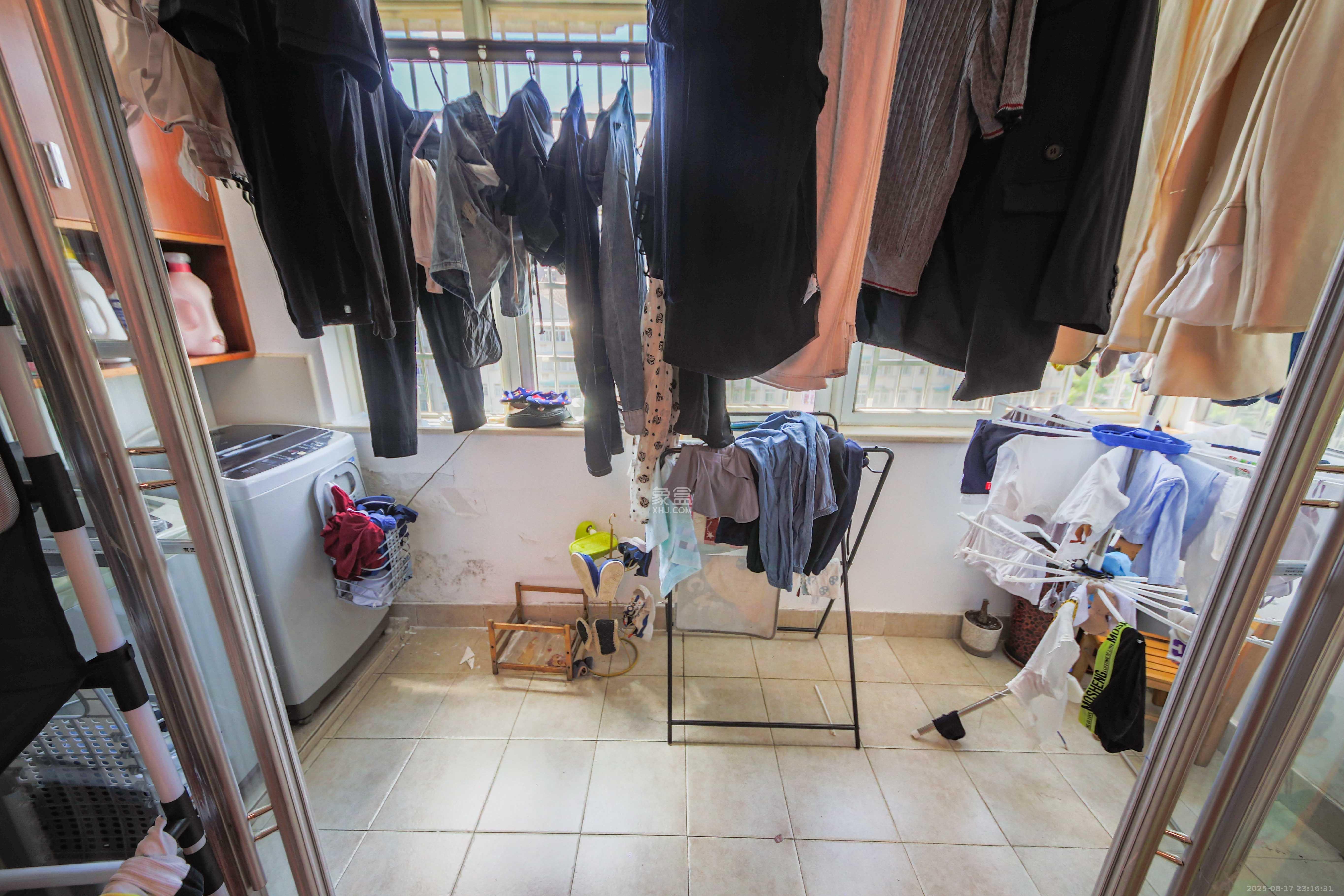 大为农博嘉园 5室2厅3卫 120.0万 大为农博嘉园 5室2厅3卫 120.0万阳台