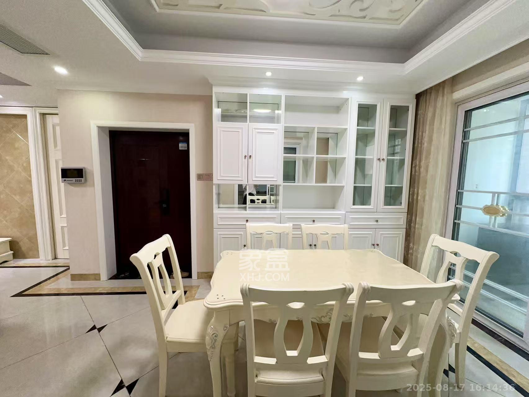 鑫远湘府华城  4室2厅2卫    4500.0元/月 鑫远湘府华城  4室2厅2卫    4500.0元/月室内图