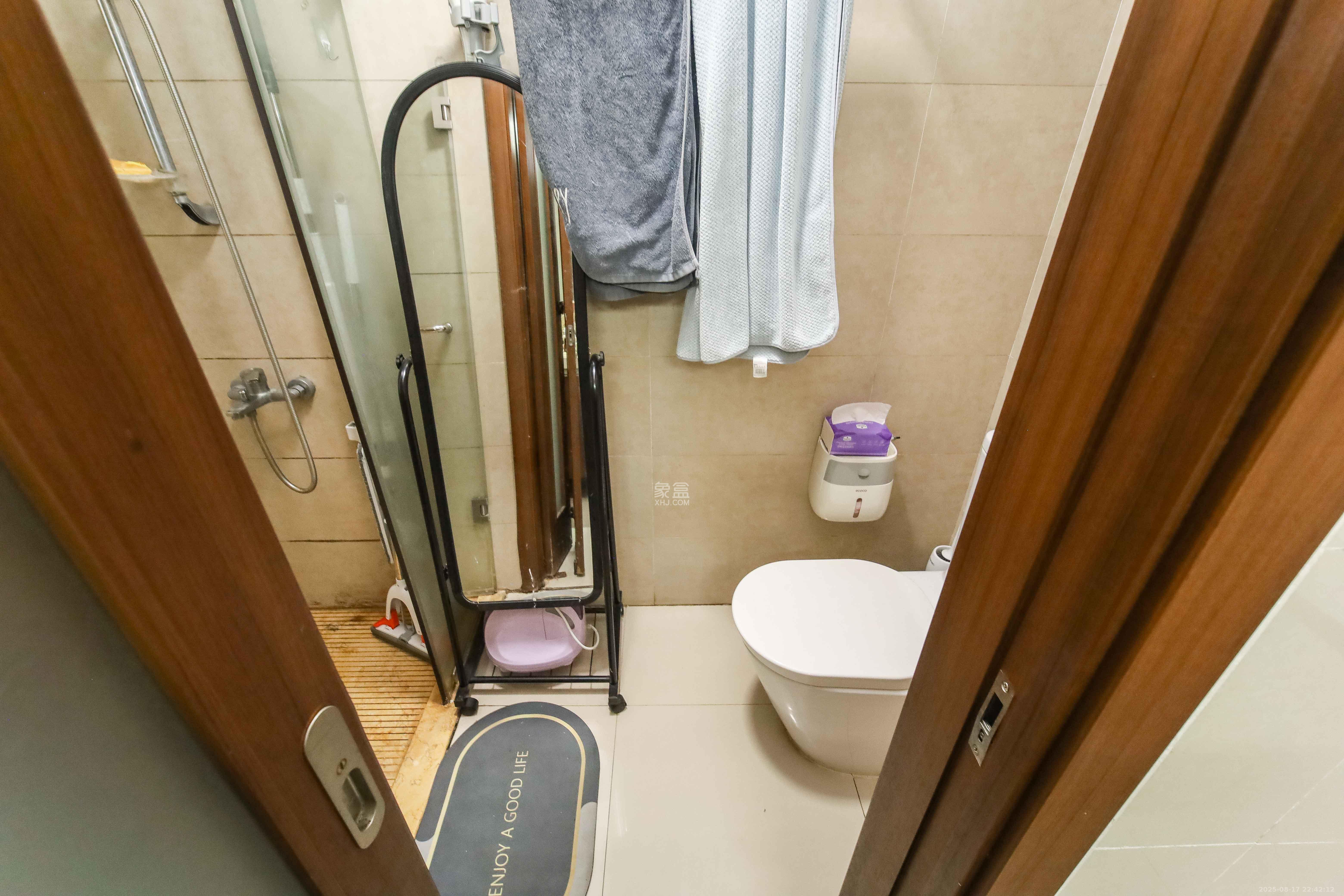 万科金域蓝湾  3室2厅1卫    85.0万 万科金域蓝湾  3室2厅1卫    85.0万卫生间