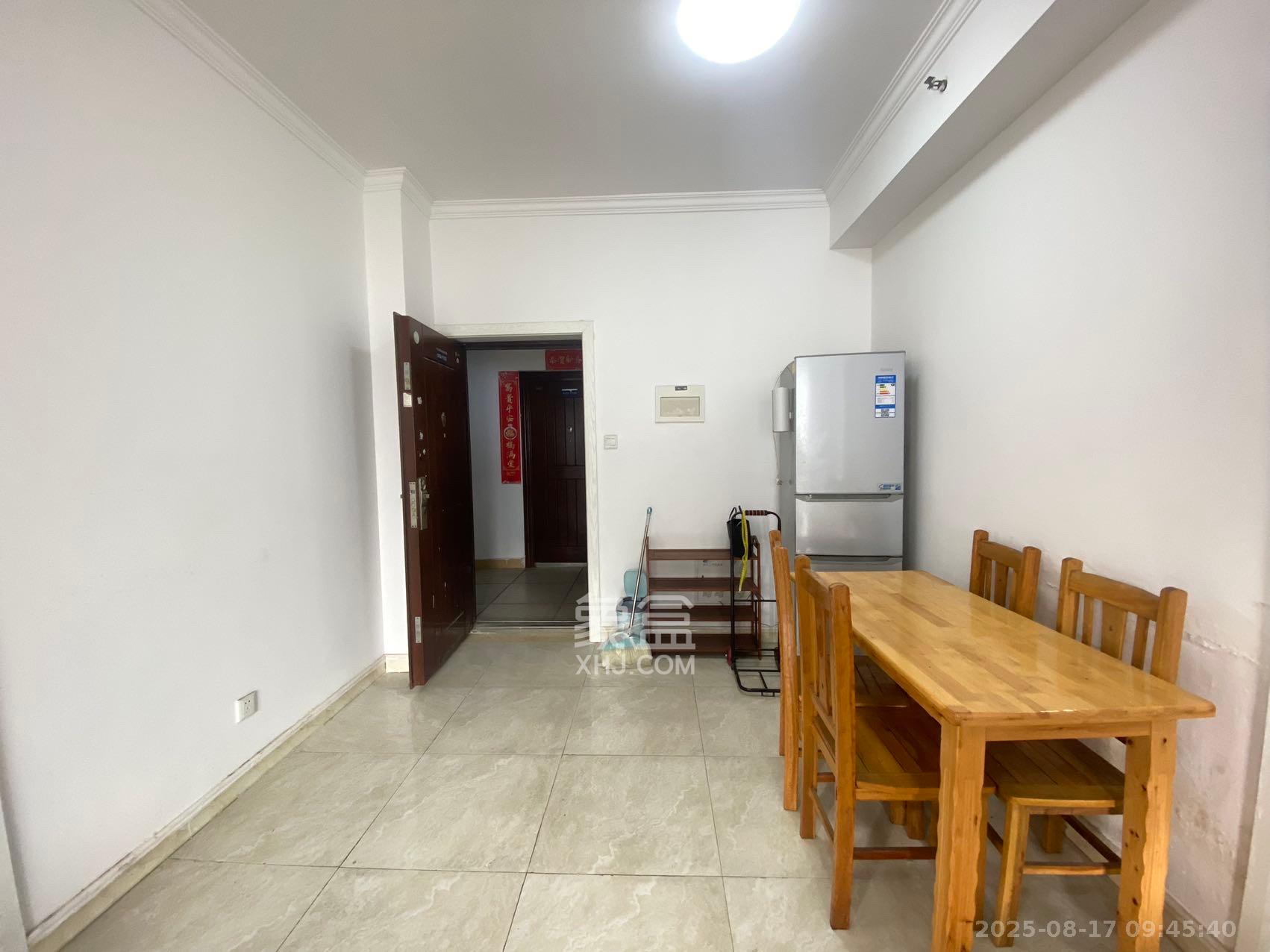 博林云栖  2室2厅1卫    1900.0元/月室内图