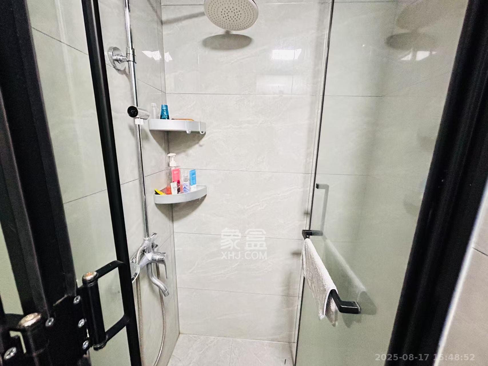 万润时光里 1室0厅0卫 2000.0元/月 万润时光里 1室0厅0卫 2000.0元/月室内图