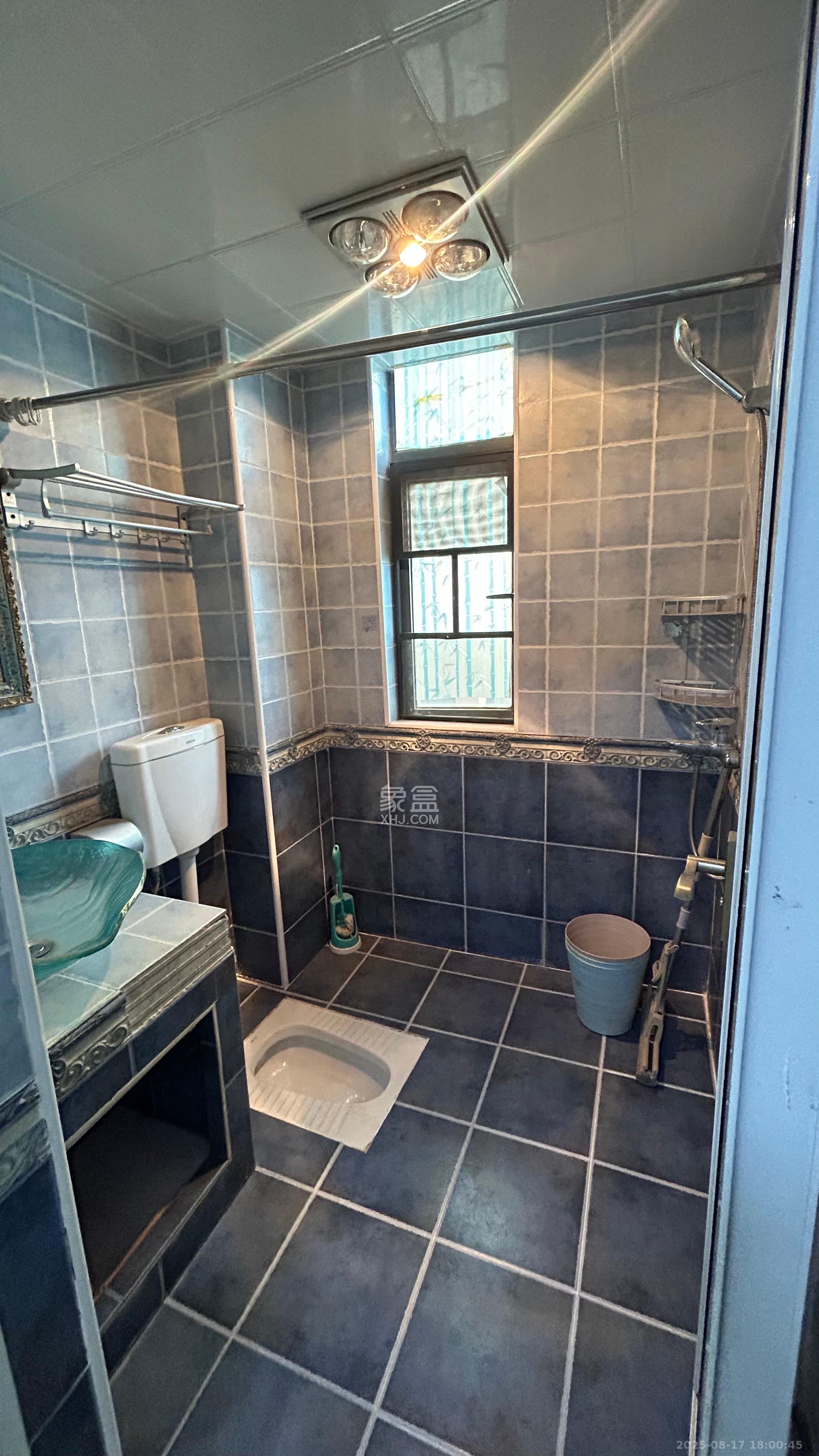 和美星城 2室2厅1卫 1650.0元/月 和美星城 2室2厅1卫 1650.0元/月室内图