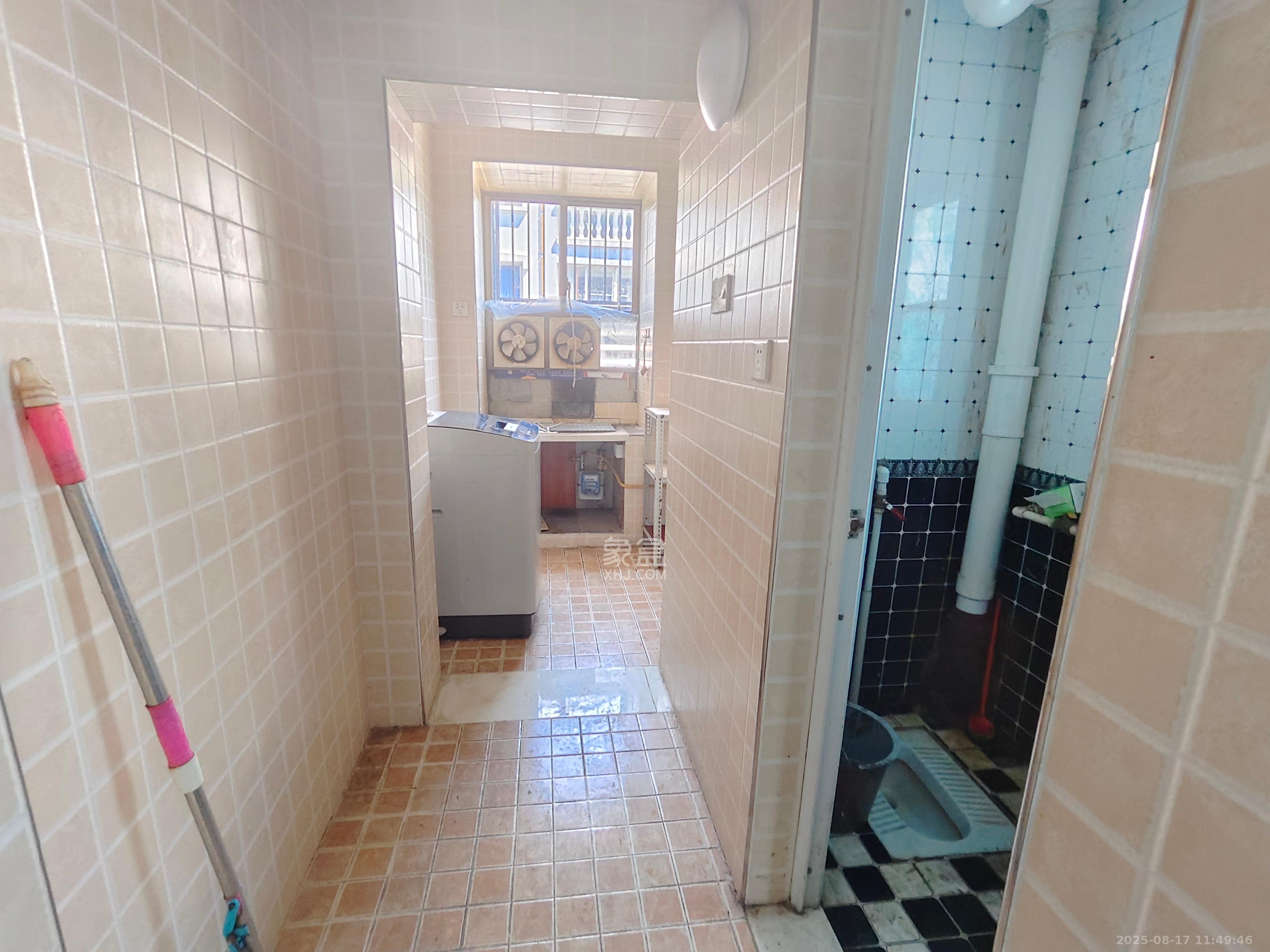 湖橡宿舍/湖橡小区 2室1厅1卫 1100.0元/月 湖橡宿舍/湖橡小区 2室1厅1卫 1100.0元/月室内图