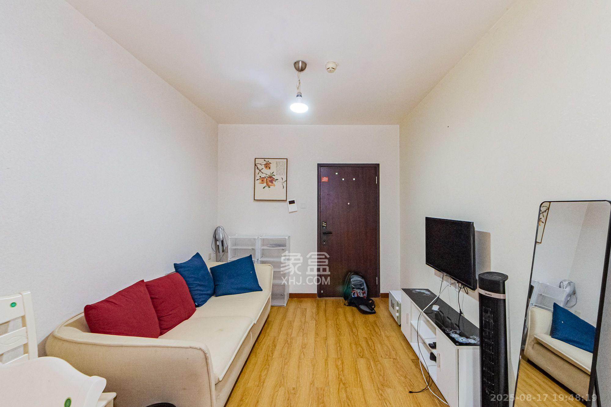 北辰三角洲E3区 1室1厅1卫 2300.0元/月 北辰三角洲E3区 1室1厅1卫 2300.0元/月室内图