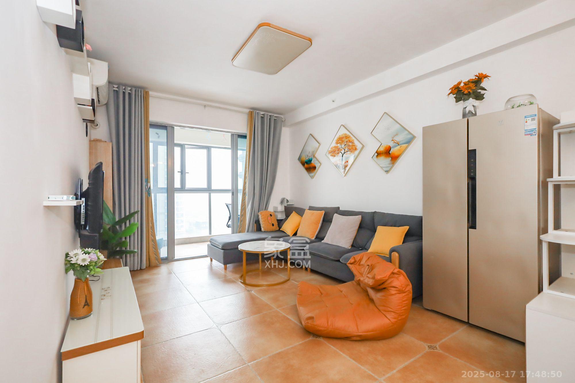 保利天禧D区 3室2厅1卫 2800.0元/月 保利天禧D区 3室2厅1卫 2800.0元/月室内图