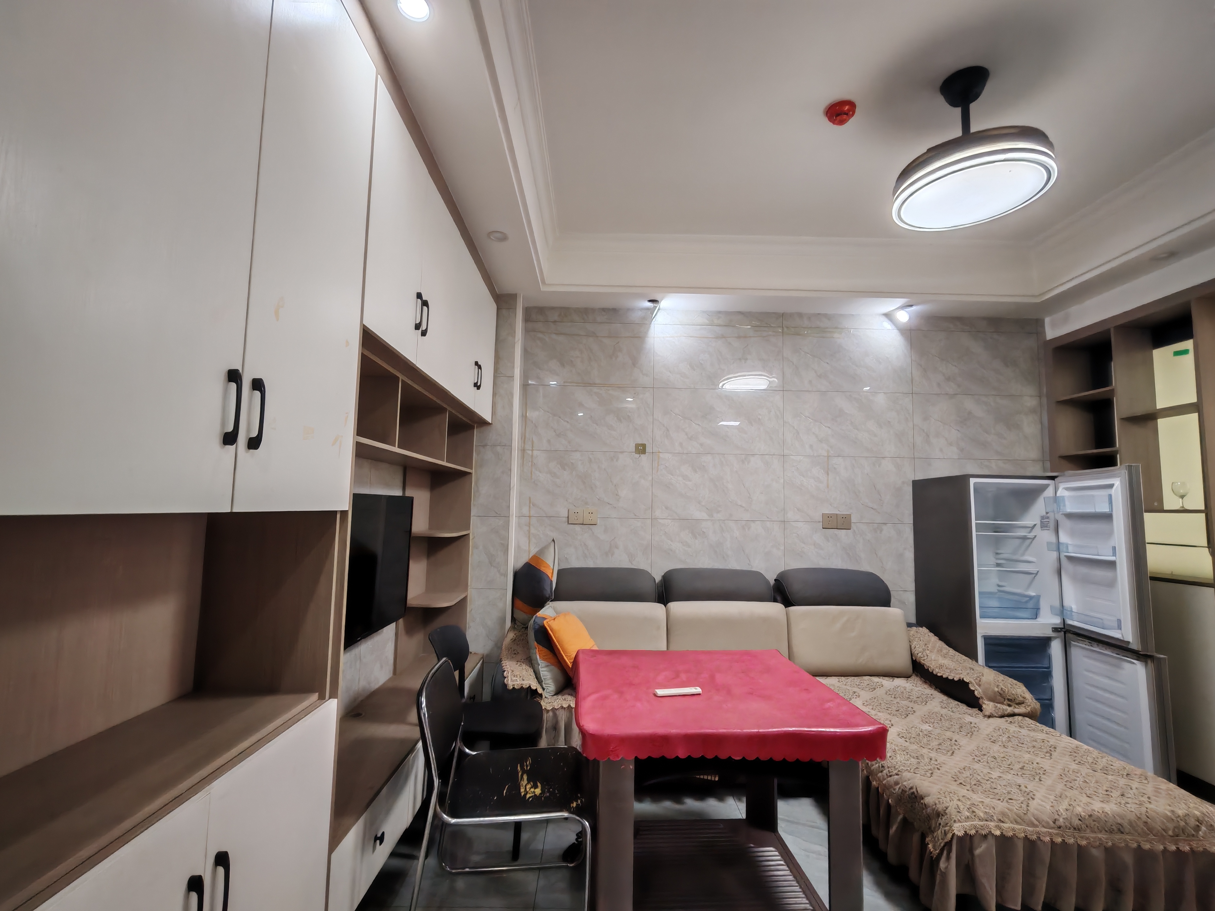 百弘学府城 2室1厅1卫 1100.0元/月 百弘学府城 2室1厅1卫 1100.0元/月室内图