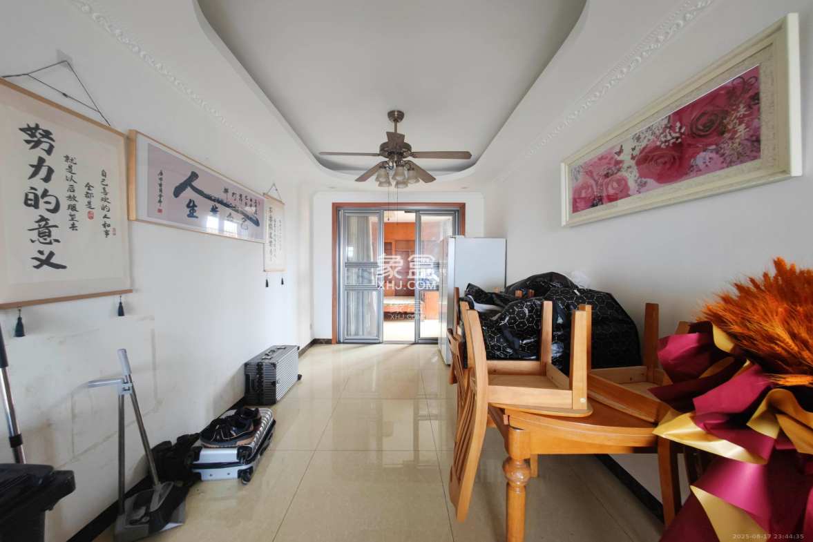 新盛珑璟台 4室2厅2卫 99.0万 新盛珑璟台 4室2厅2卫 99.0万其他