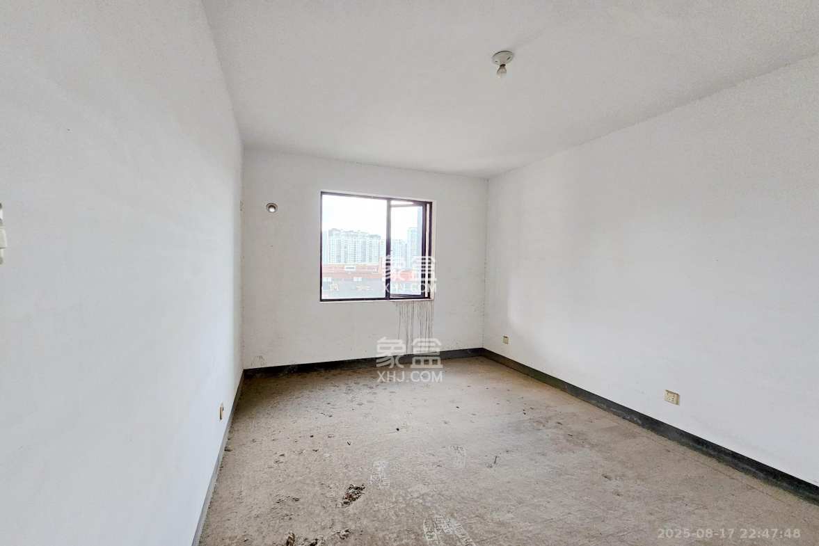 三江花中城  3室2厅2卫    148.0万 三江花中城  3室2厅2卫    148.0万卧室