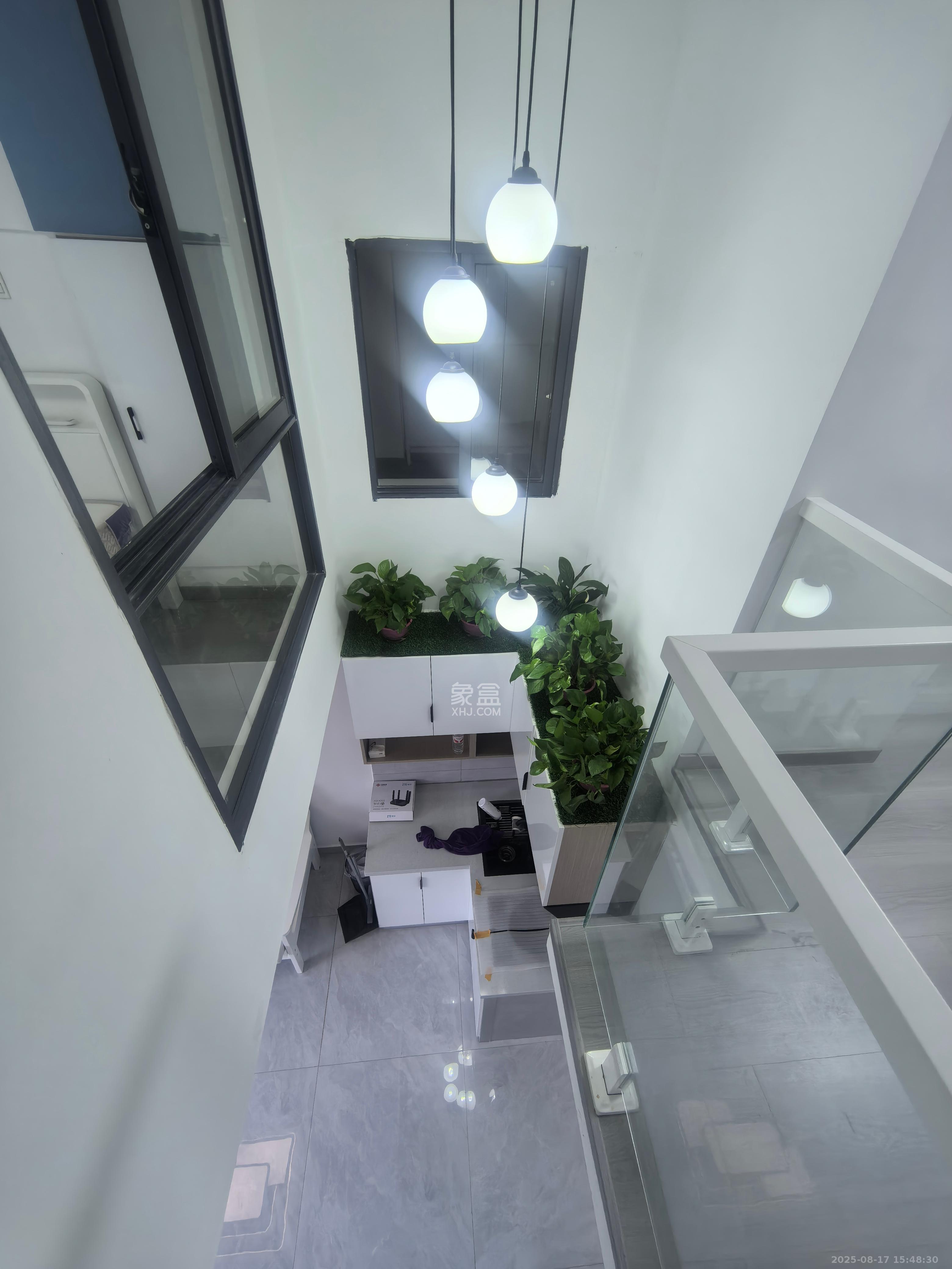 芝林商务中心 2室1厅1卫 1800.0元/月 芝林商务中心 2室1厅1卫 1800.0元/月室内图