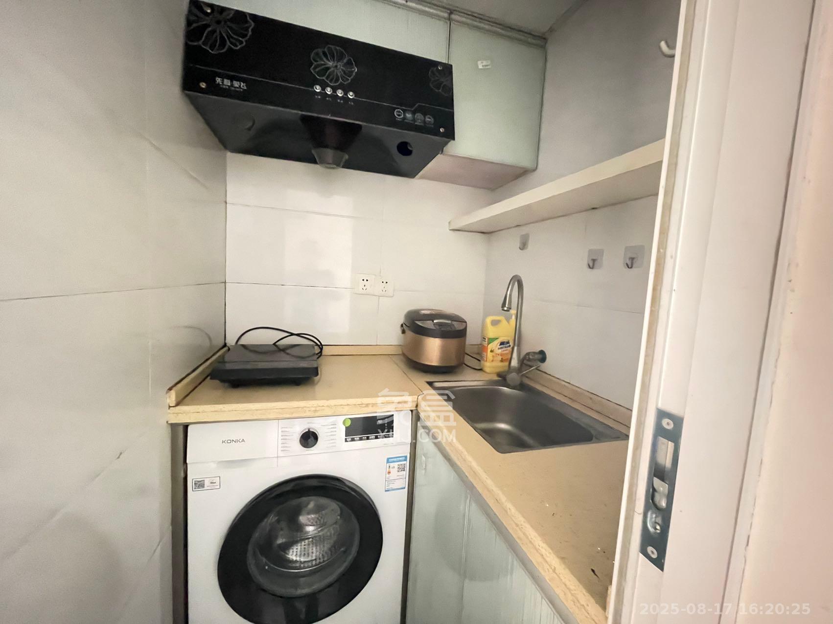 佳兴国际汇 1室1厅1卫 1200.0元/月 佳兴国际汇 1室1厅1卫 1200.0元/月室内图