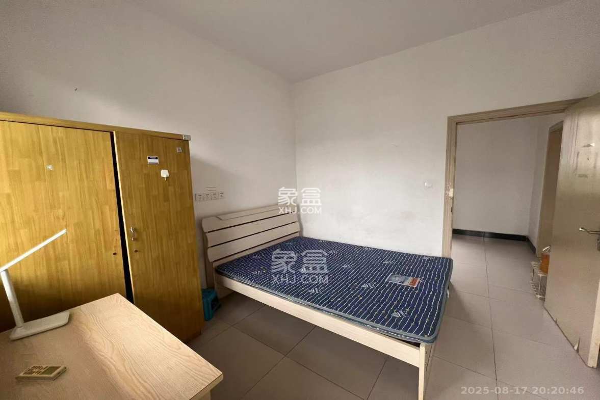 向韶村 2室1厅1卫 1600.0元/月 向韶村 2室1厅1卫 1600.0元/月室内图