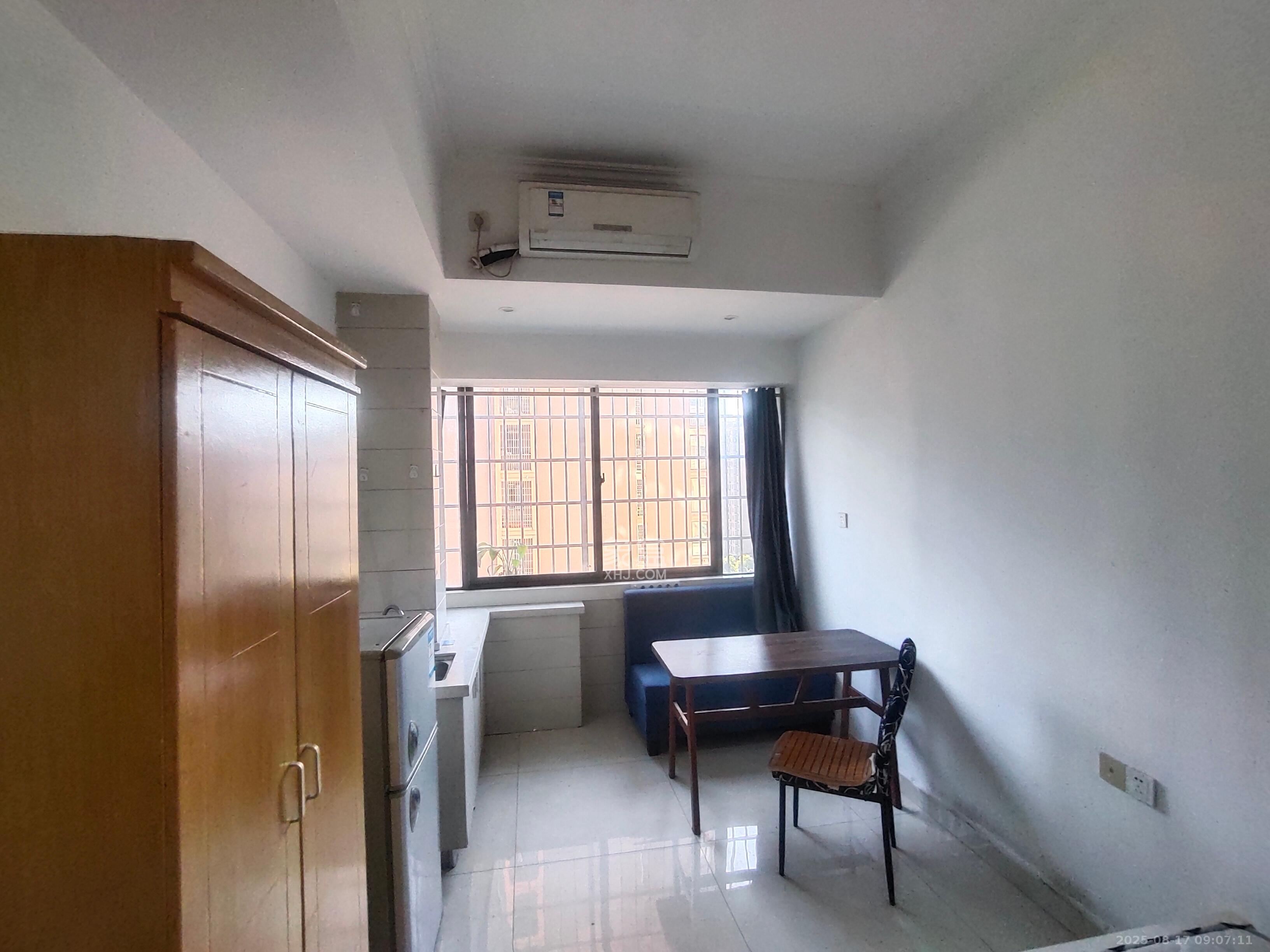 佐佑大厦  1室1厅1卫    850.0元/月 佐佑大厦  1室1厅1卫    850.0元/月室内图1