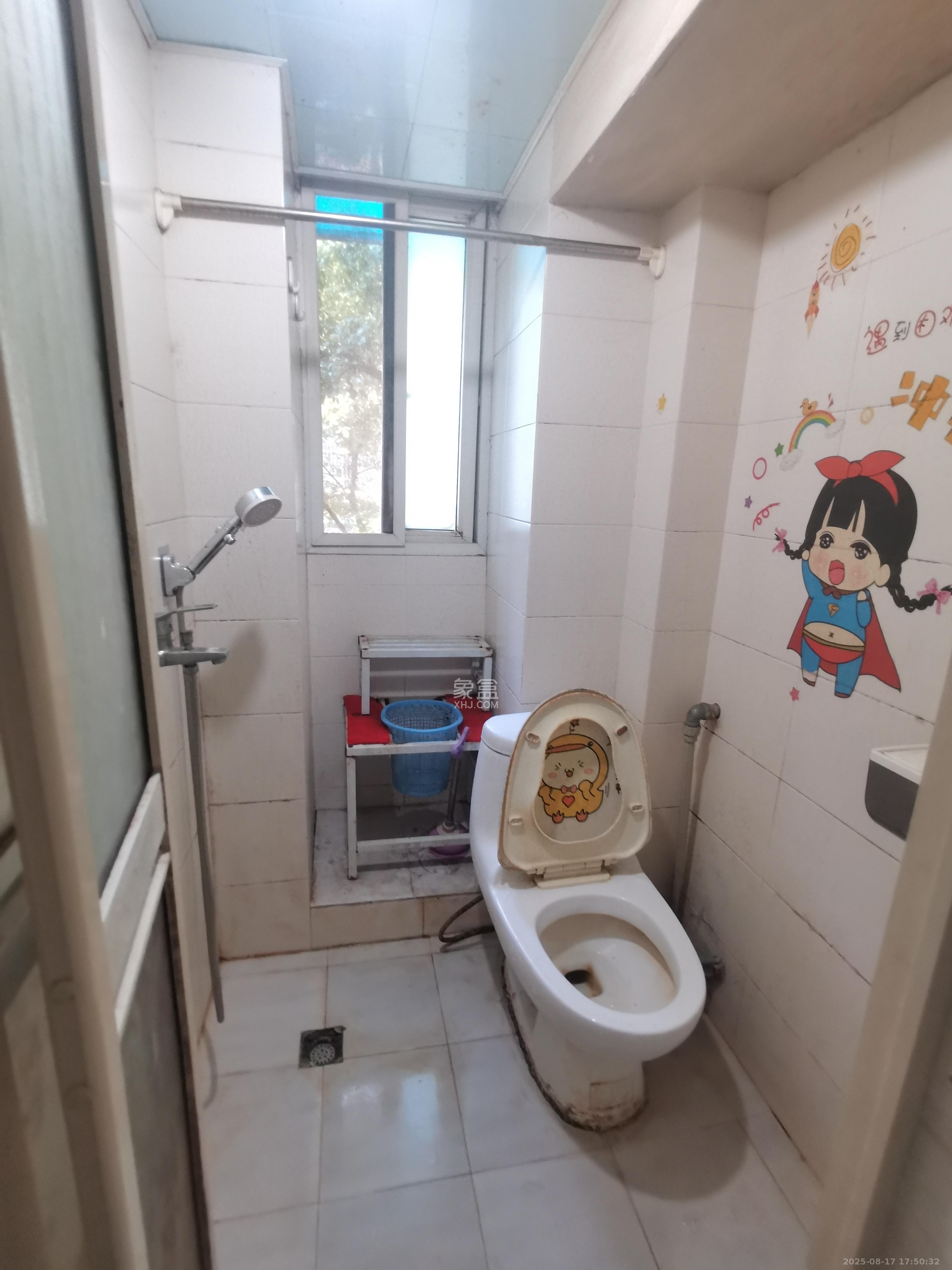市直属机关宿舍  2室1厅1卫   1600.00元/月室内图