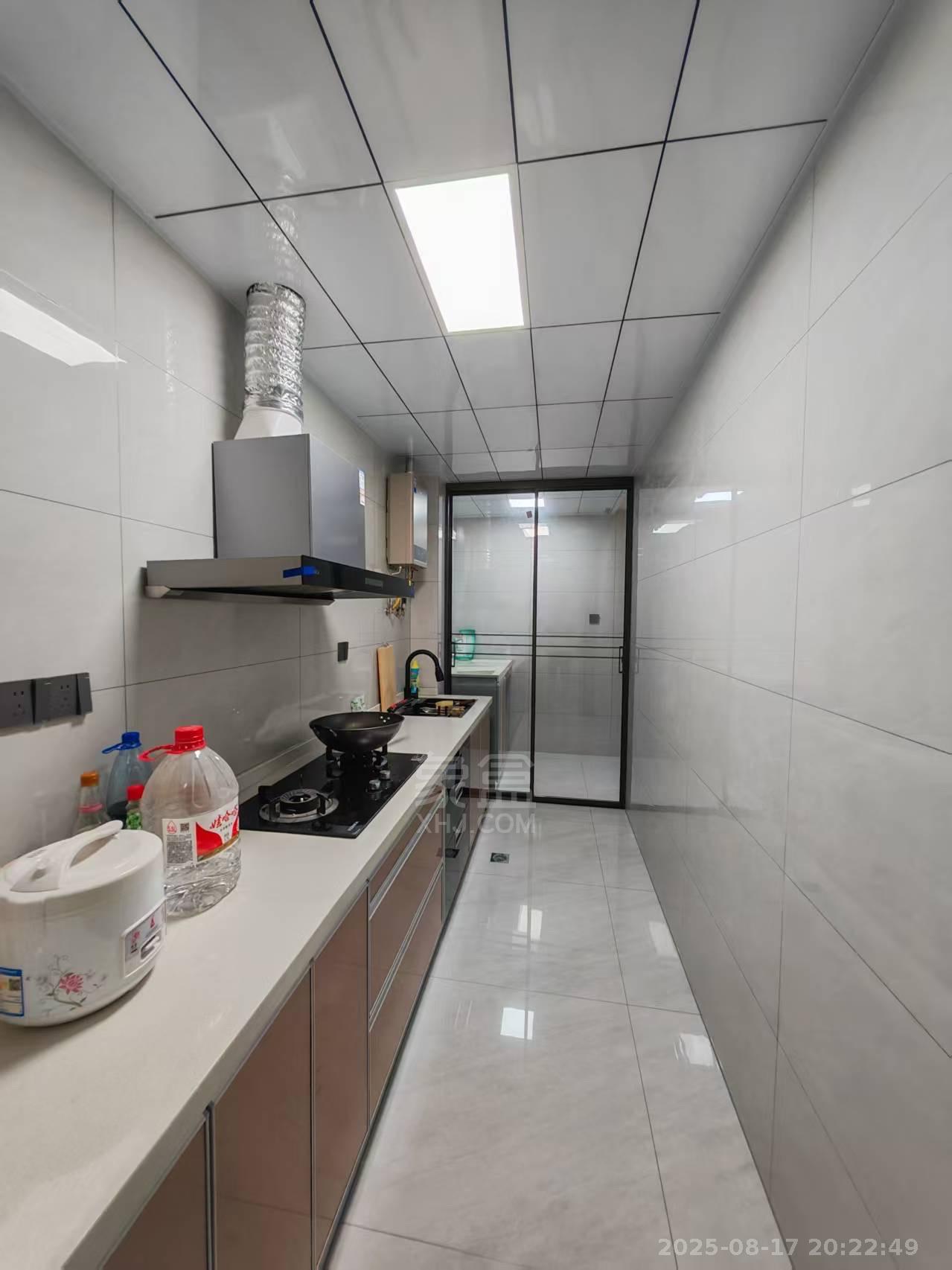 山水印象 2室1厅1卫 1600.0元/月 山水印象 2室1厅1卫 1600.0元/月室内图