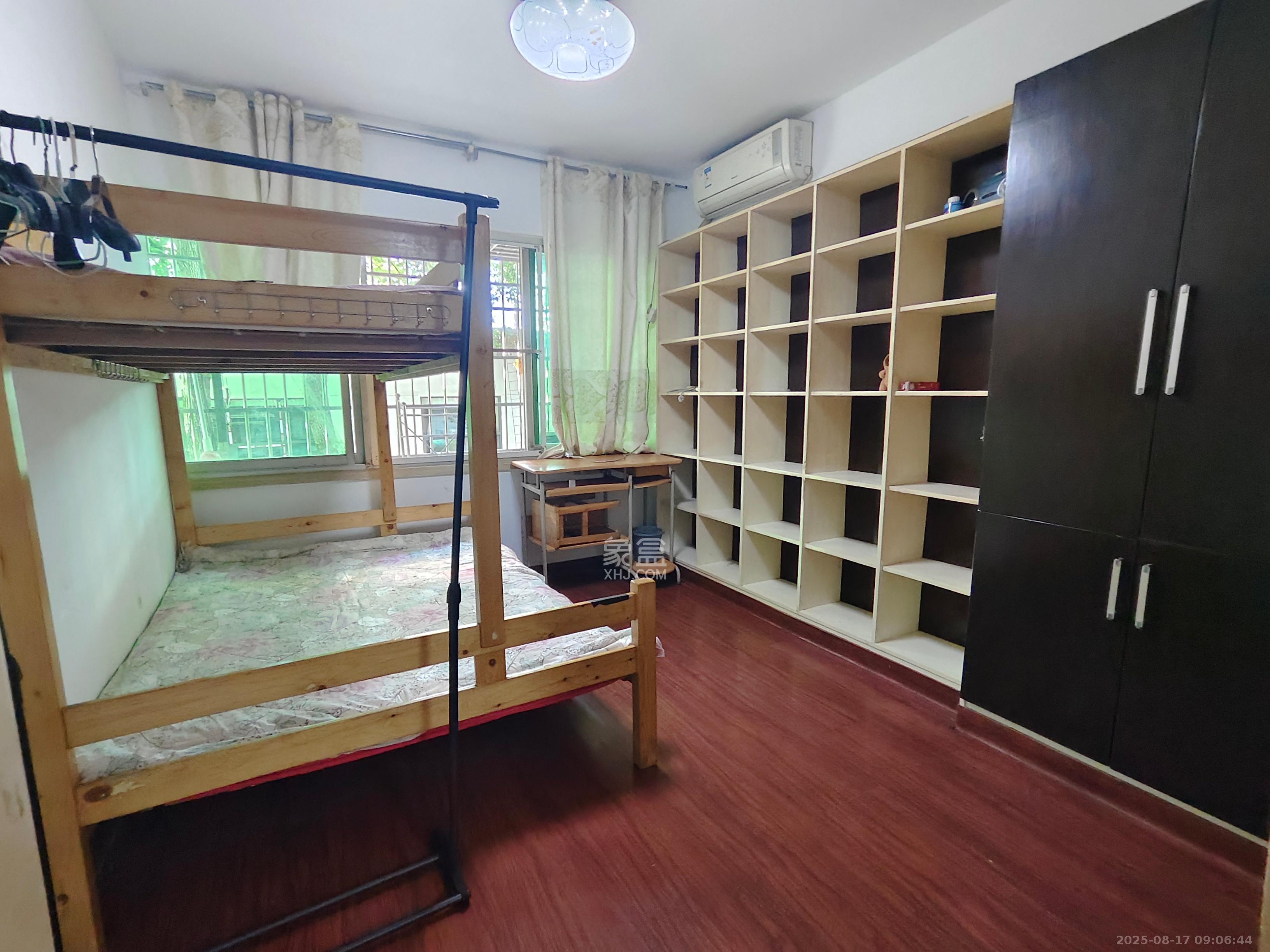 德邦新村 3室2厅2卫 1800.0元/月 德邦新村 3室2厅2卫 1800.0元/月室内图