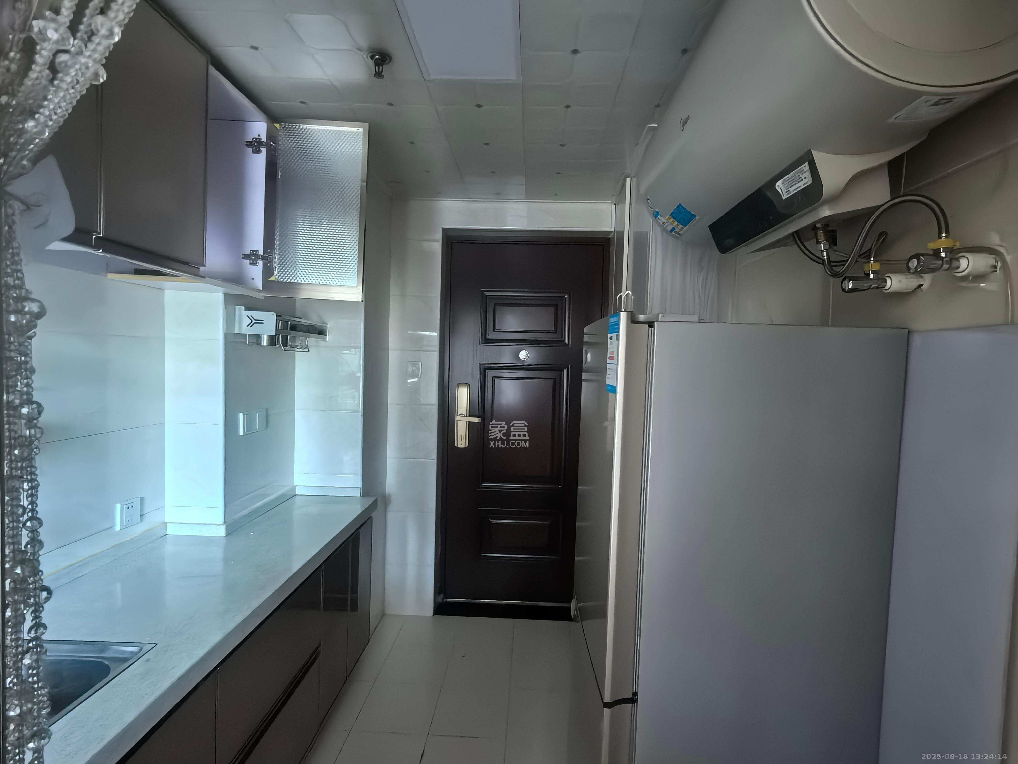 金茂梅溪湖  1室1厅1卫    1500.0元/月室内图