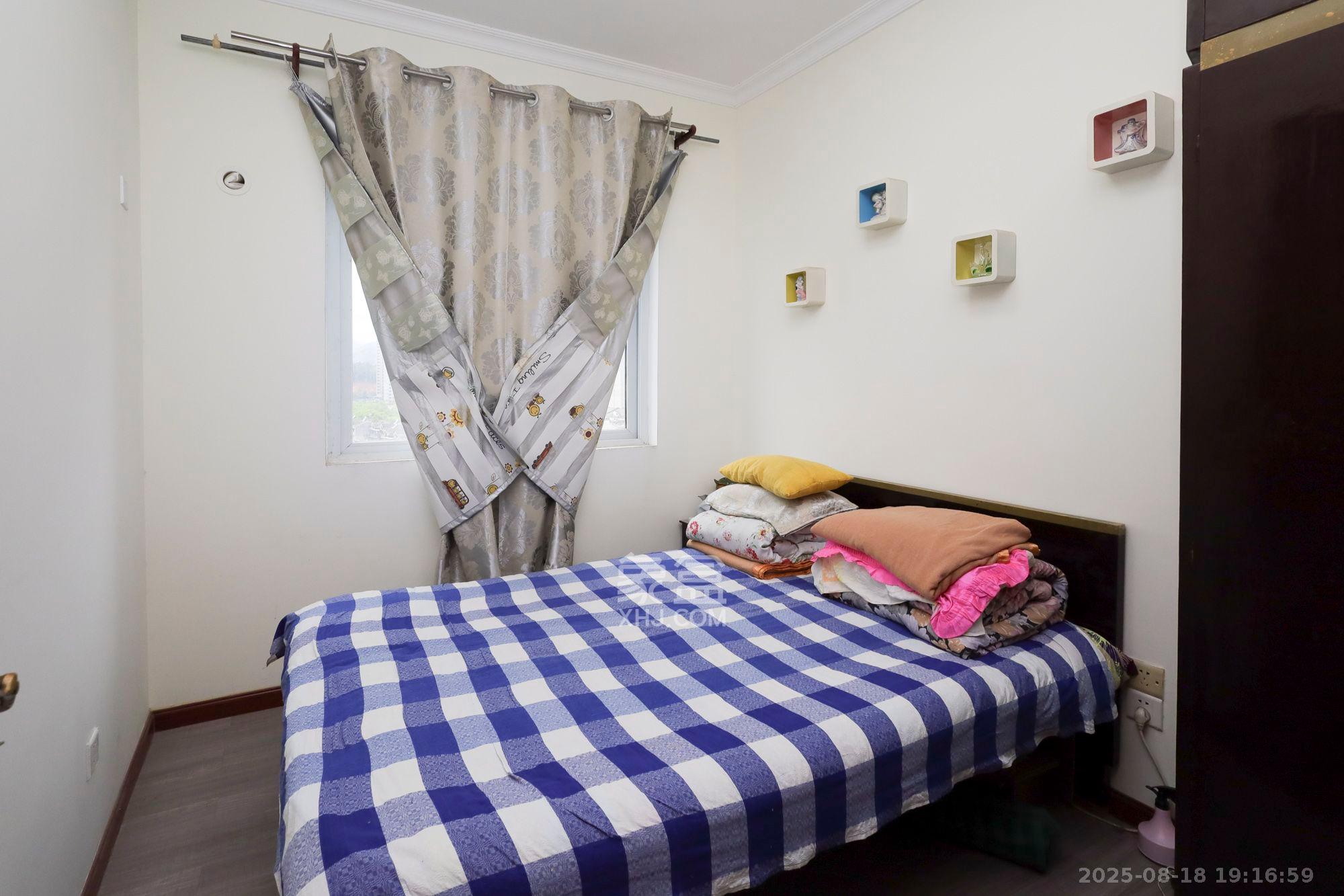 谷山庭院二期 2室2厅1卫 2300.0元/月 谷山庭院二期 2室2厅1卫 2300.0元/月室内图