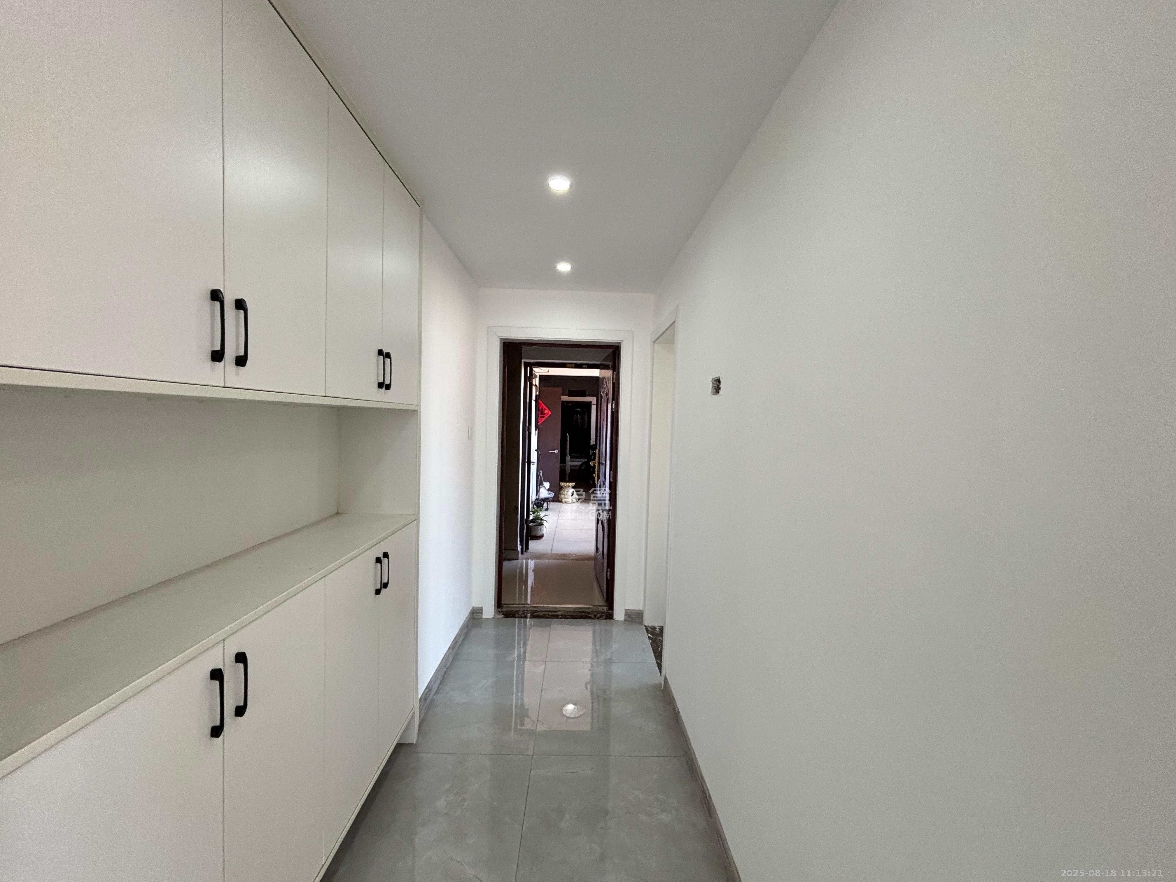 中国铁建梅溪青秀一期 4室2厅2卫 2800.0元/月 中国铁建梅溪青秀一期 4室2厅2卫 2800.0元/月室内图