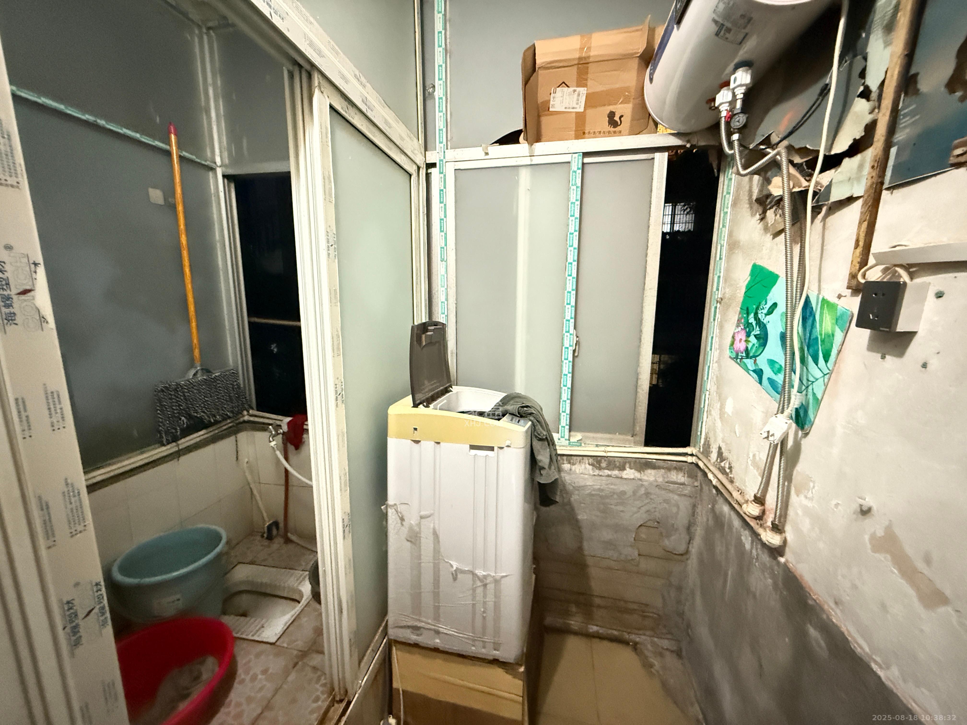 轻工小区（湖南轻工研究院宿舍）  1室1厅1卫   1600.00元/月室内图