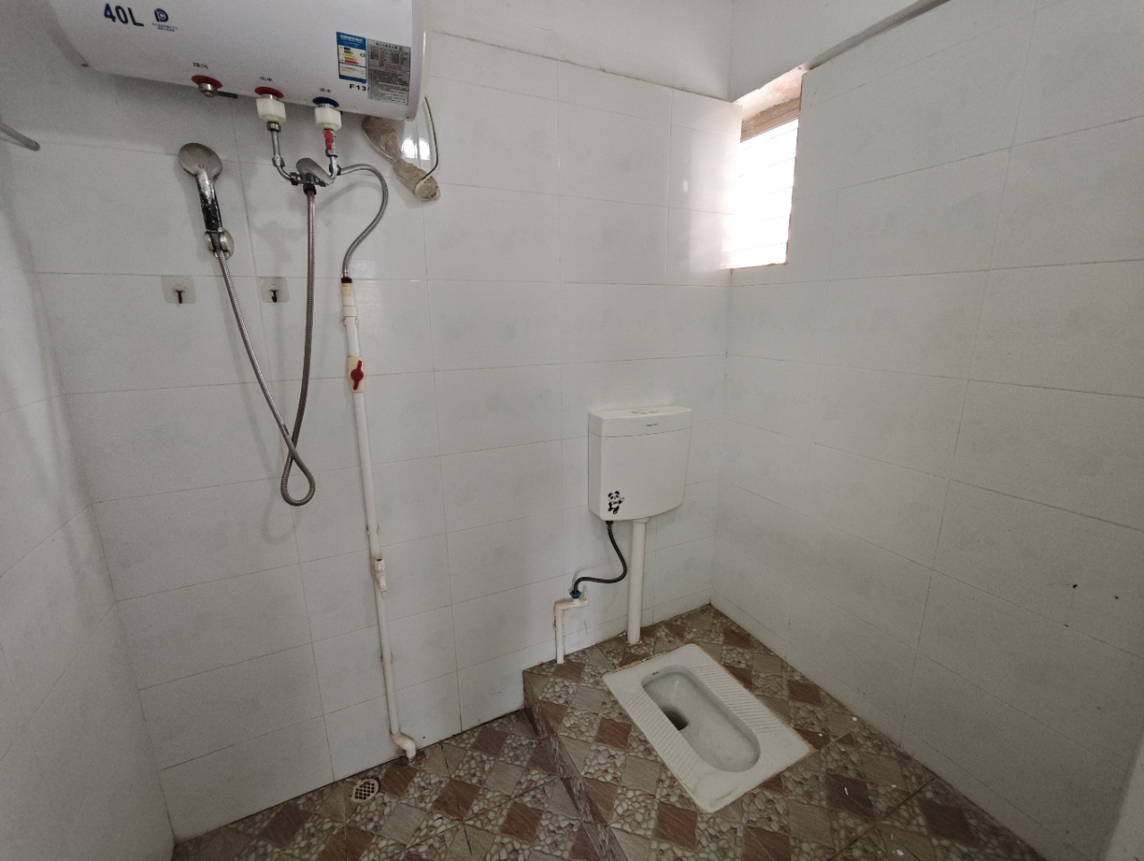 马坡小区 1室0厅1卫 700.0元/月 马坡小区 1室0厅1卫 700.0元/月室内图