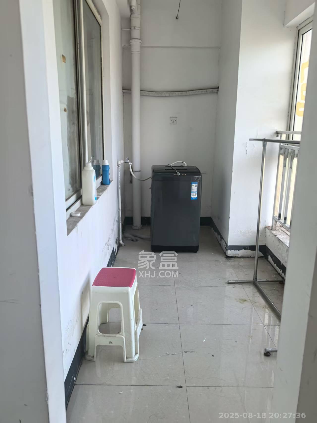 开源鑫阁 3室2厅1卫 1800.0元/月 开源鑫阁 3室2厅1卫 1800.0元/月室内图