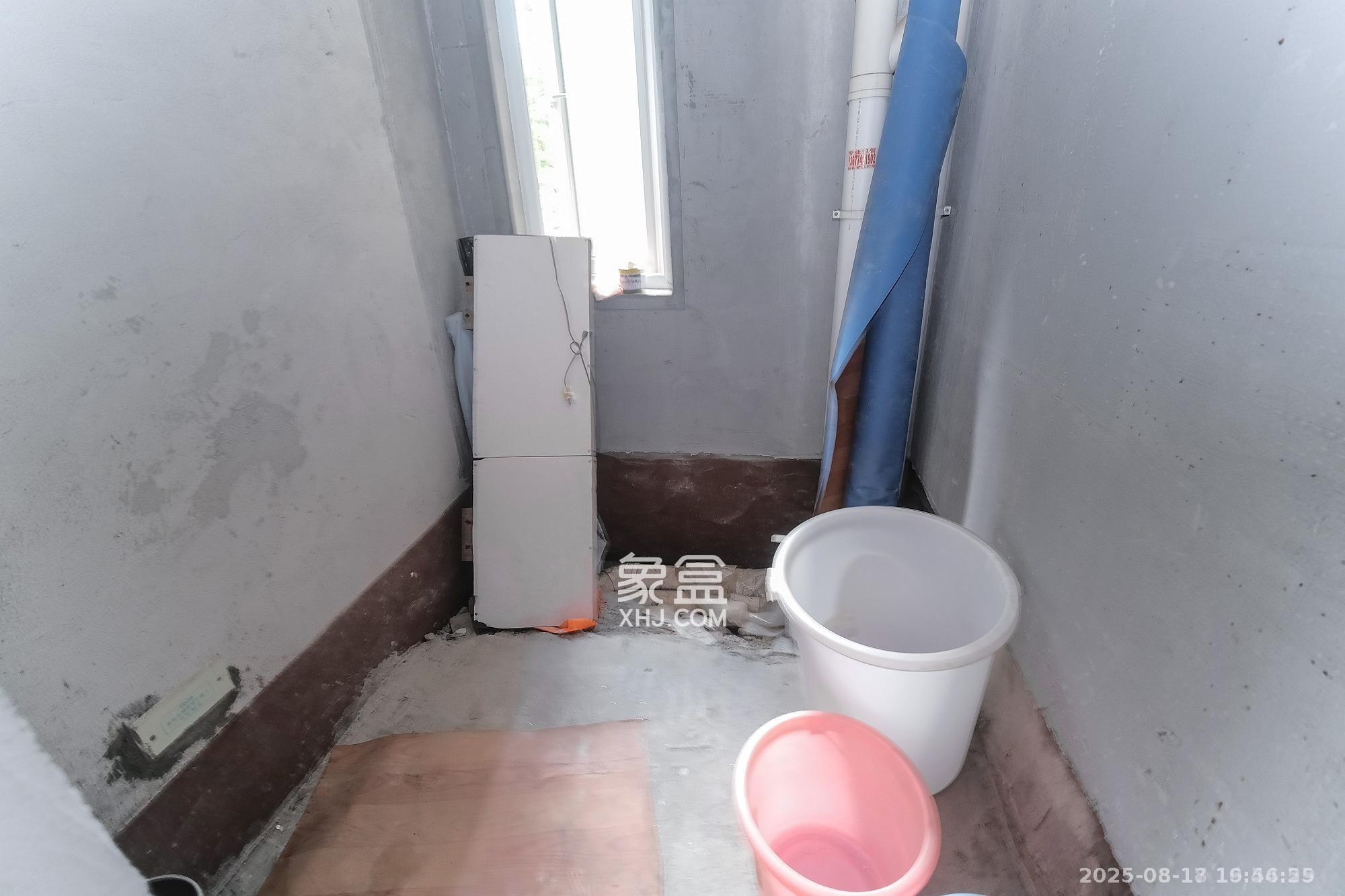 保利香槟国际  3室1厅1卫    500.0元/月 保利香槟国际  3室1厅1卫    500.0元/月室内图