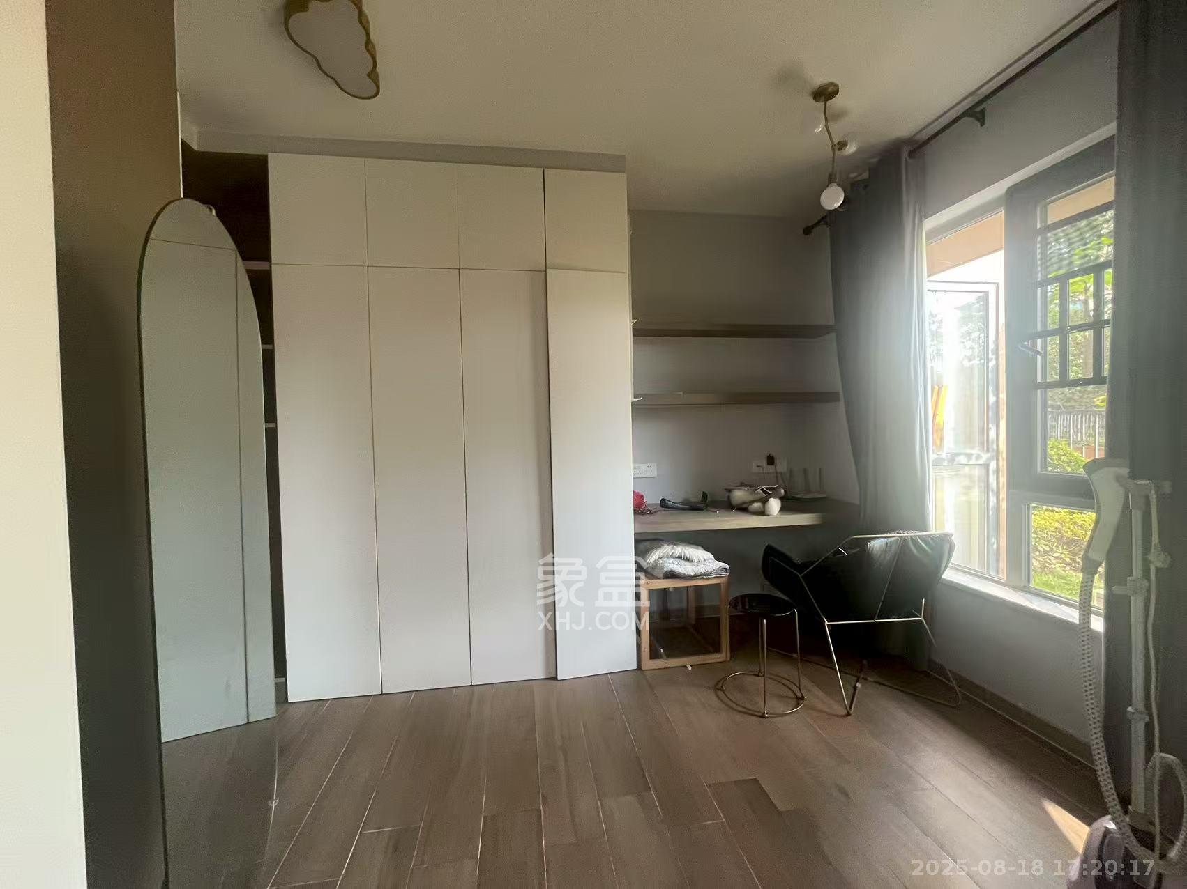 怡海星城 1室0厅0卫 2000.0元/月 怡海星城 1室0厅0卫 2000.0元/月室内图