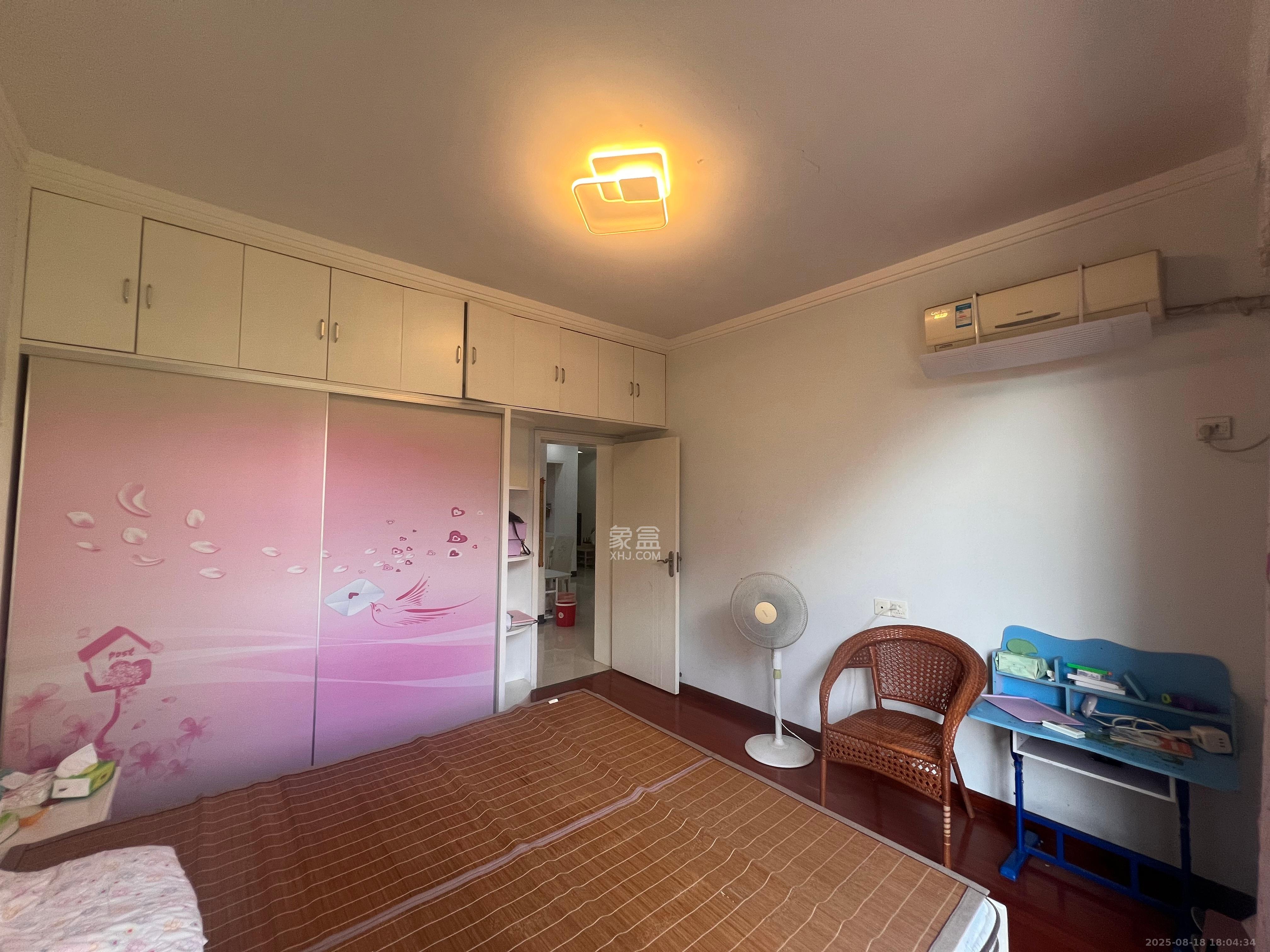 霞光山庄北苑  2室2厅1卫   39.80万室内图
