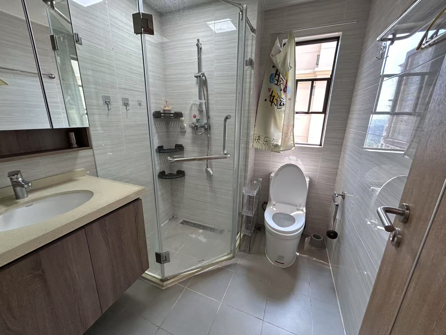 东部美的城 3室1厅2卫 60.0万 东部美的城 3室1厅2卫 60.0万室内图