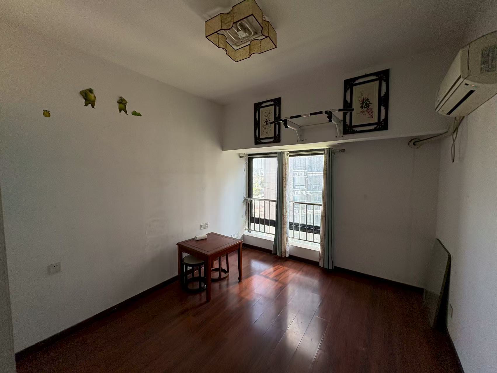 紫苑江岸 3室2厅2卫 45.8万 紫苑江岸 3室2厅2卫 45.8万室内图