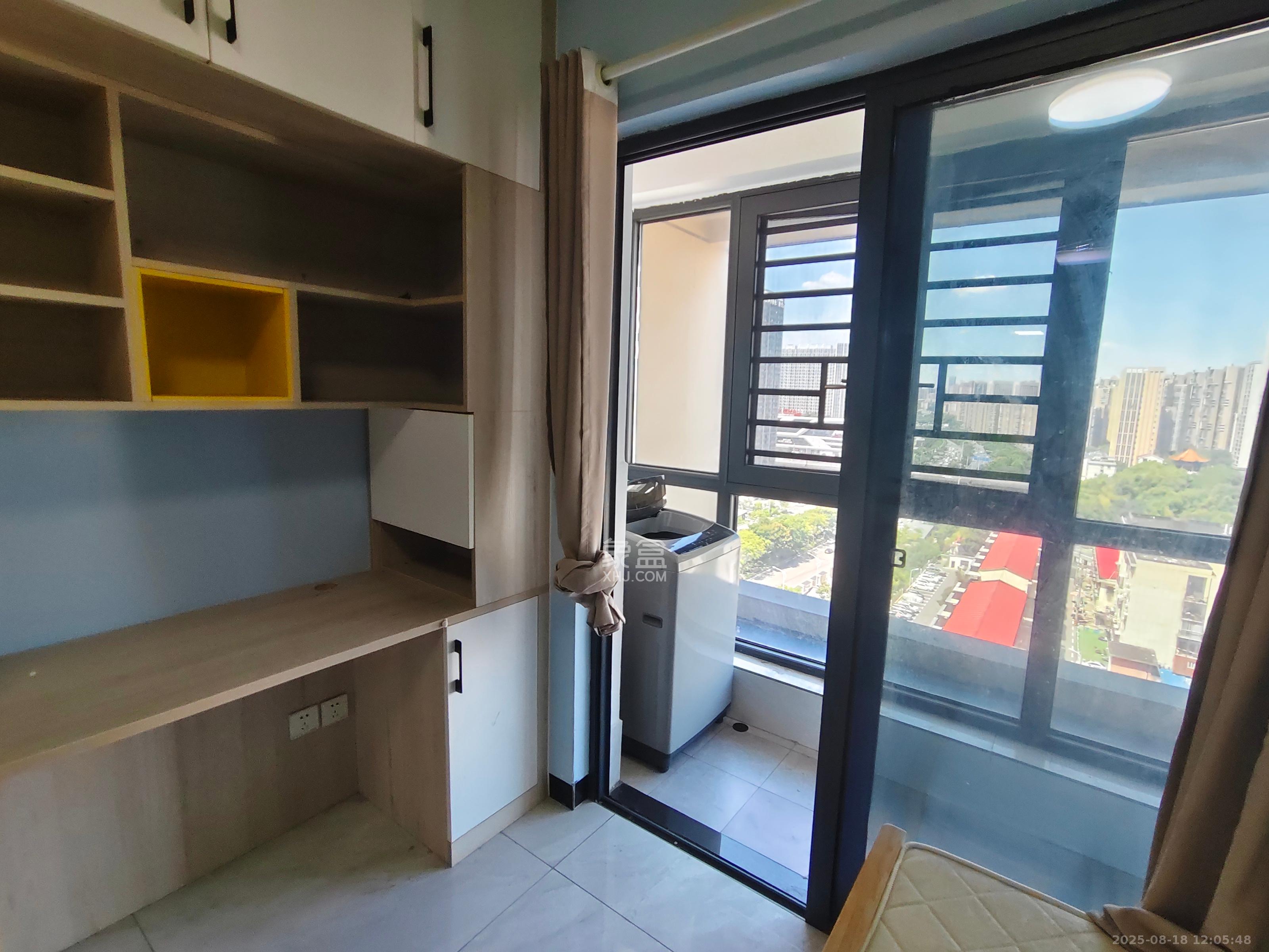 美林美寓  1室1厅1卫    1800.0元/月 美林美寓  1室1厅1卫    1800.0元/月室内图