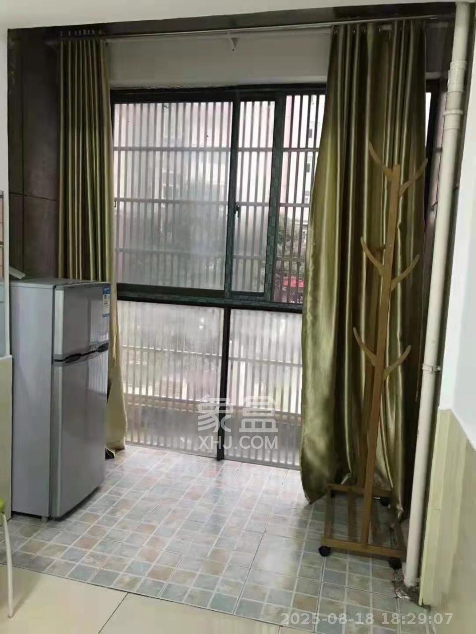 佳兴国际汇  1室1厅1卫    1200.0元/月室内图