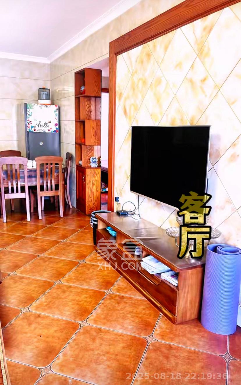 康桥长郡  3室2厅1卫   2500.00元/月