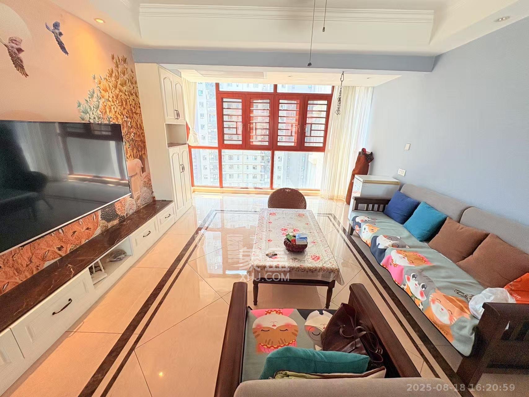 恒基凯旋门三期  4室2厅2卫    4400.0元/月 恒基凯旋门三期  4室2厅2卫    4400.0元/月室内图