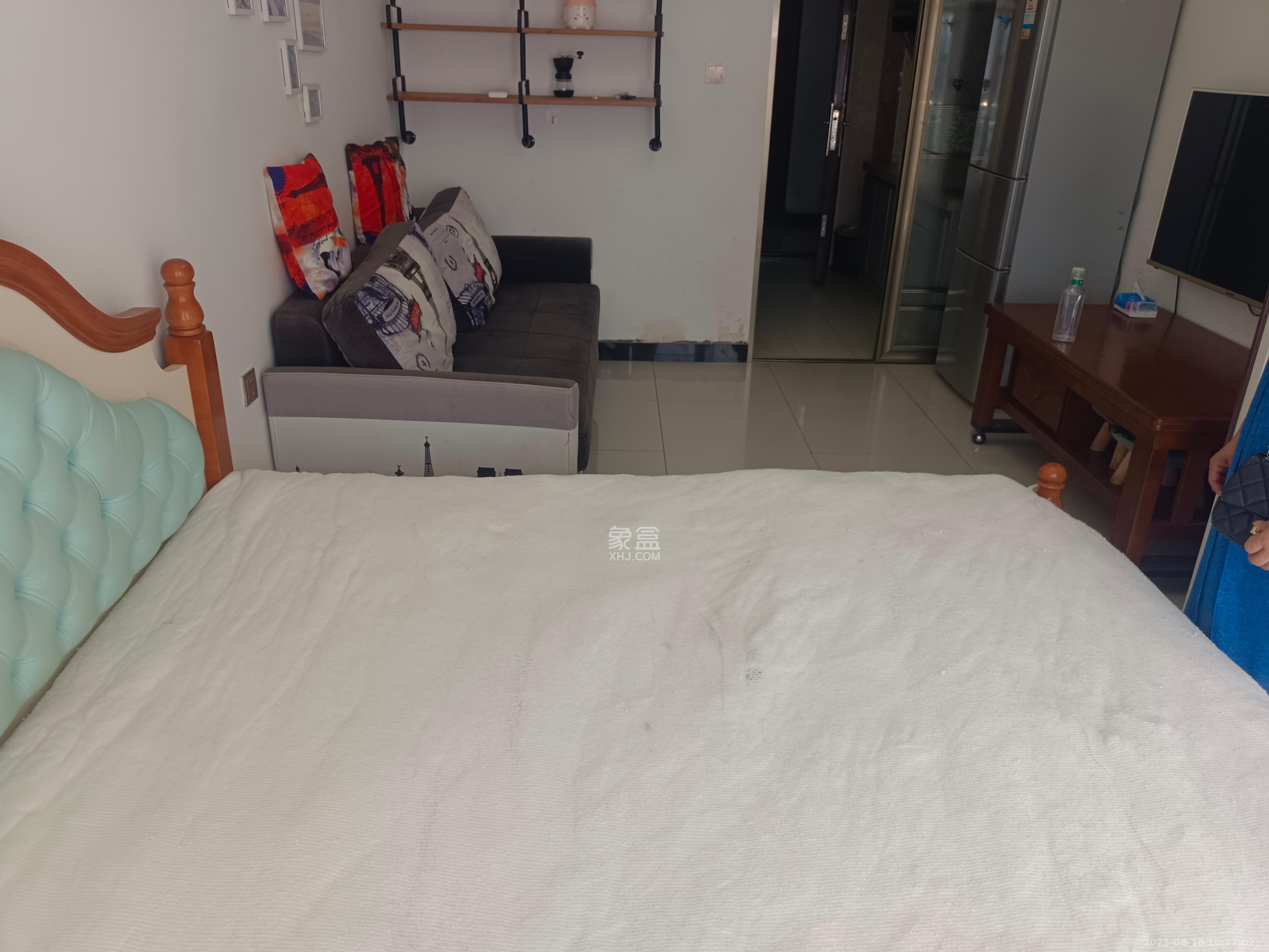 达美D6区 1室1厅1卫 1400.0元/月 达美D6区 1室1厅1卫 1400.0元/月室内图