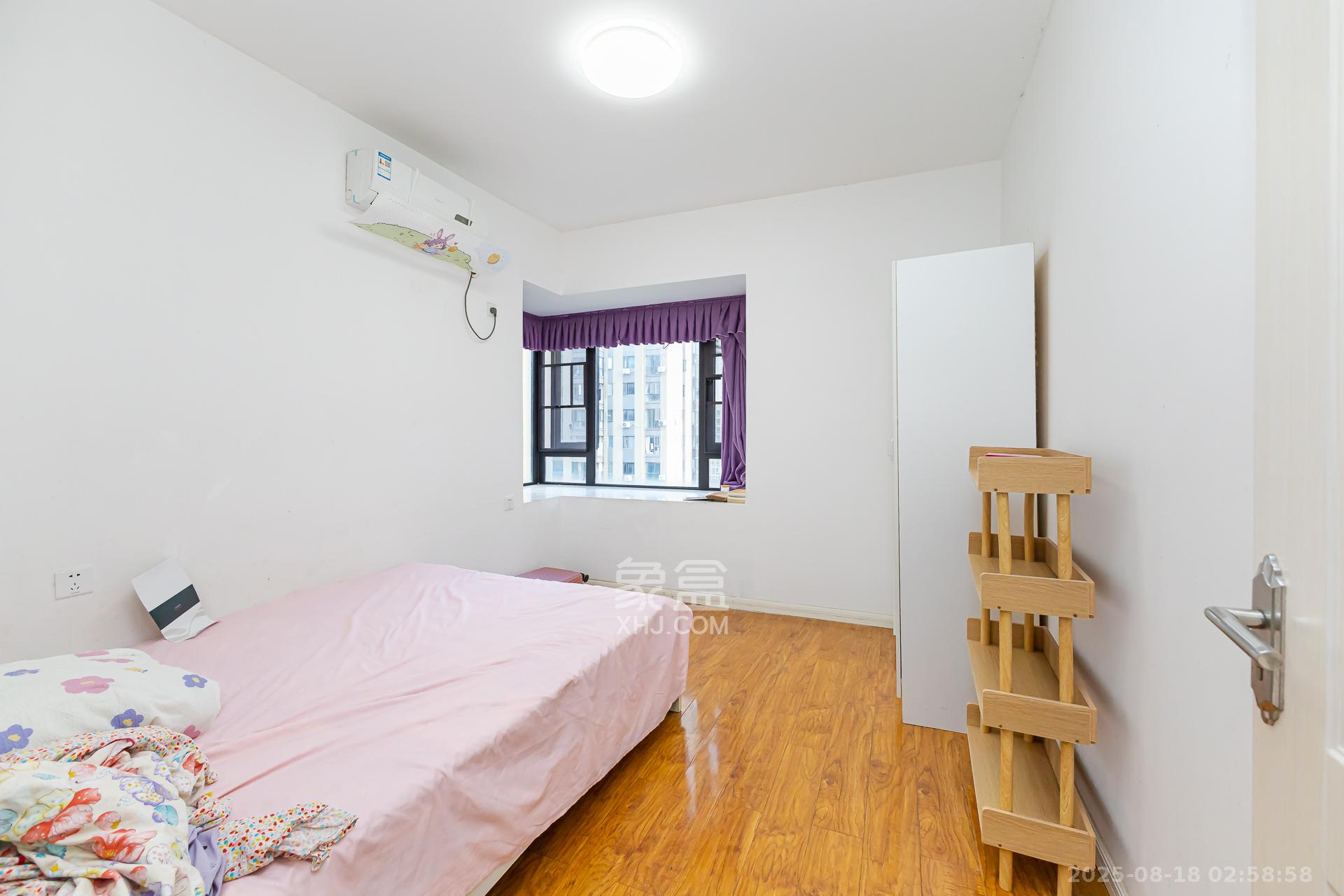 勤诚达境界城 3室1厅1卫 82.0万 勤诚达境界城 3室1厅1卫 82.0万卧室